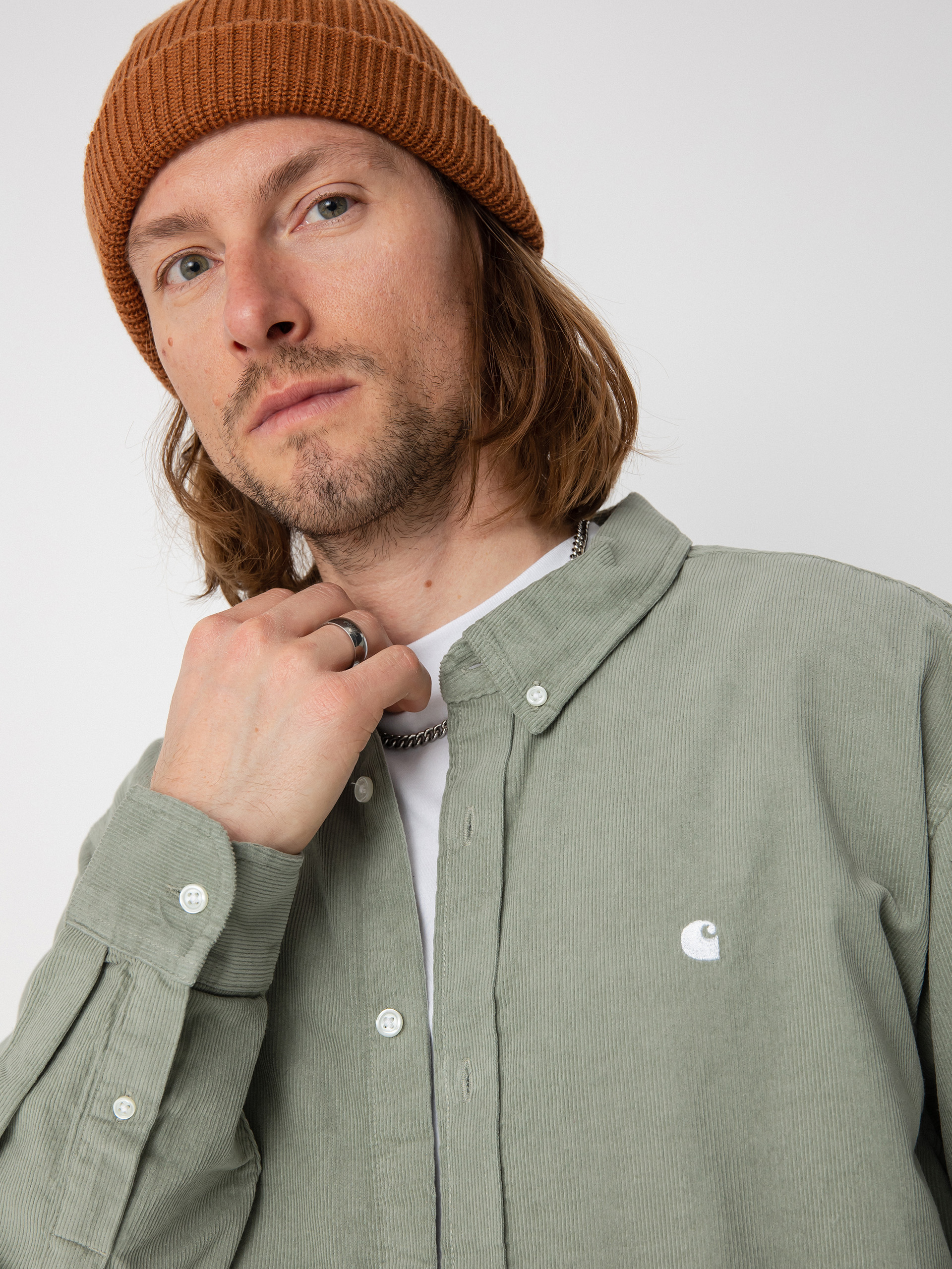 Carhartt WIP Madison Fine Cord Ing (yucca/white)