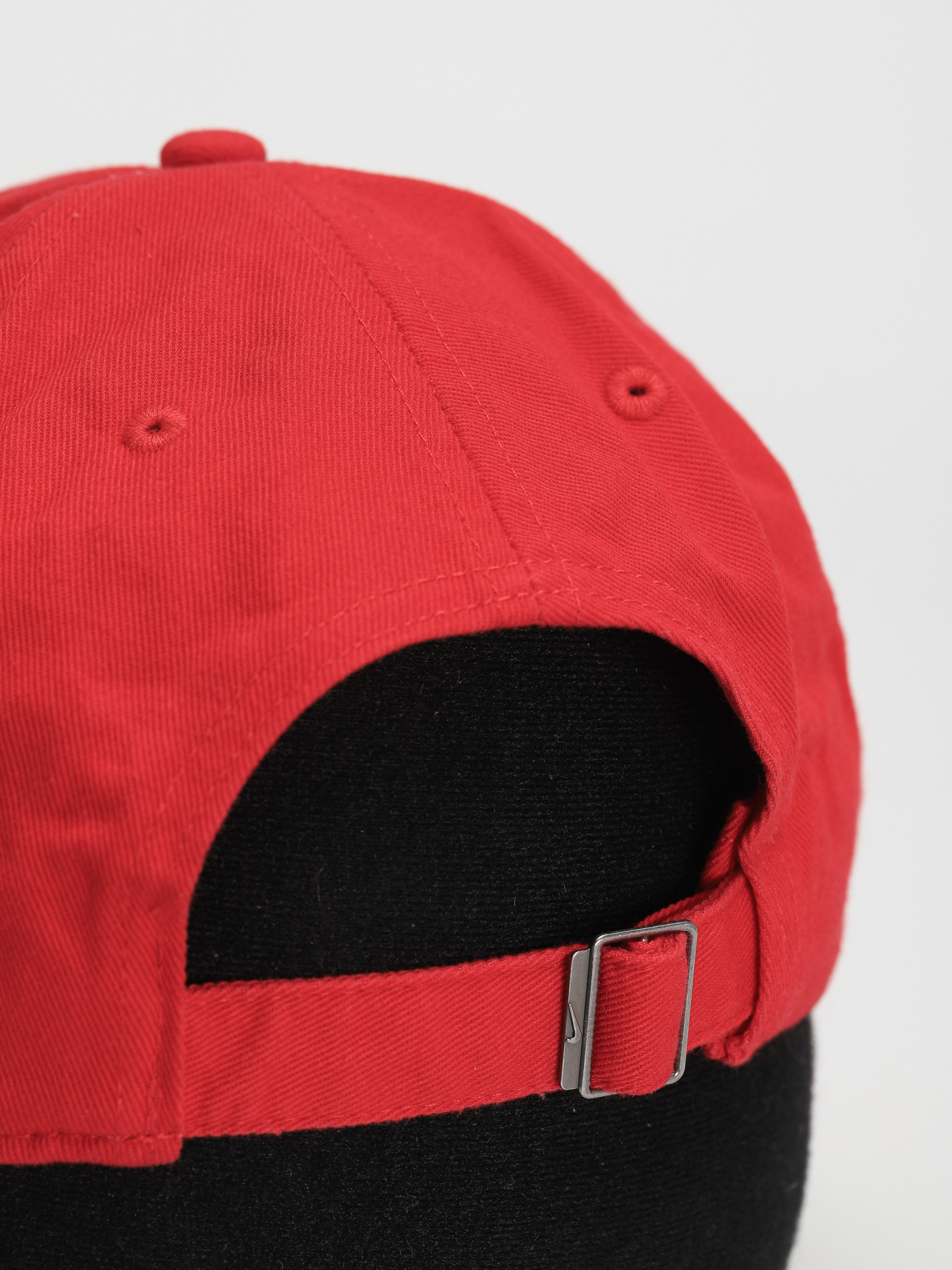 Nike SB Heritage86 Futura Washed Baseball sapka (university red/university red/white)