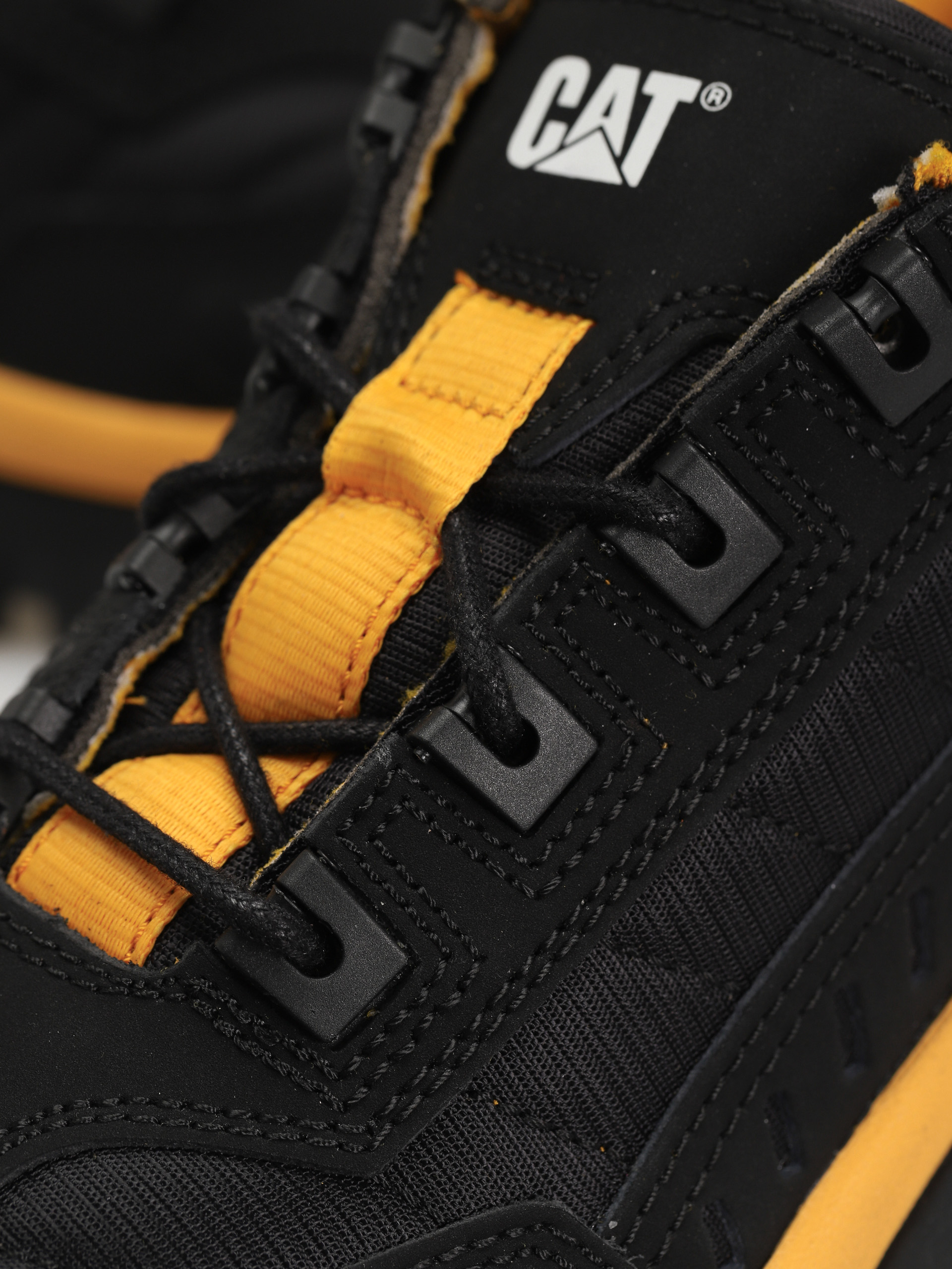 Caterpillar Intruder Cipők (black/cat yellow)