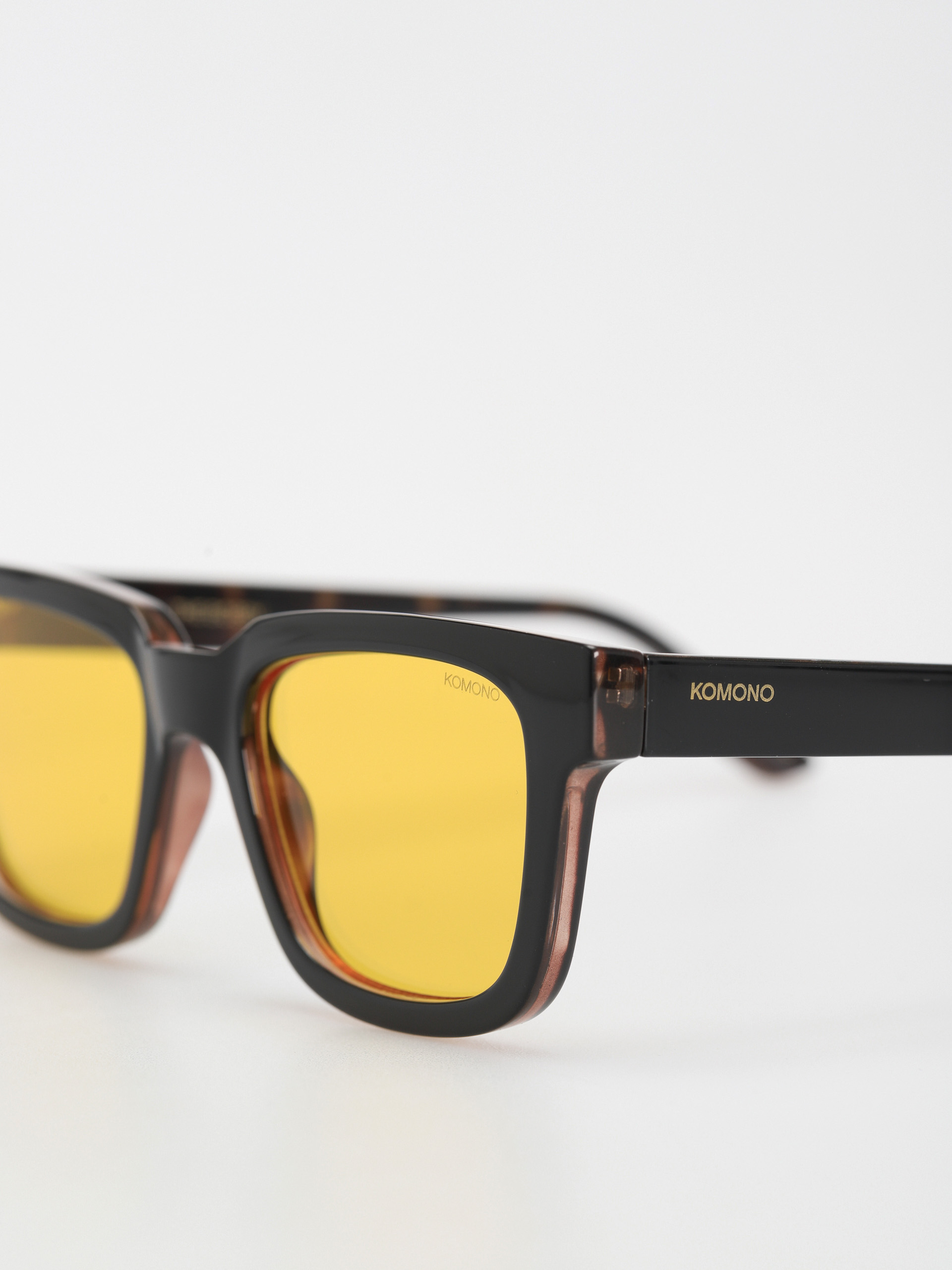 Komono Bobby Napszemüvegek (black sunshine)