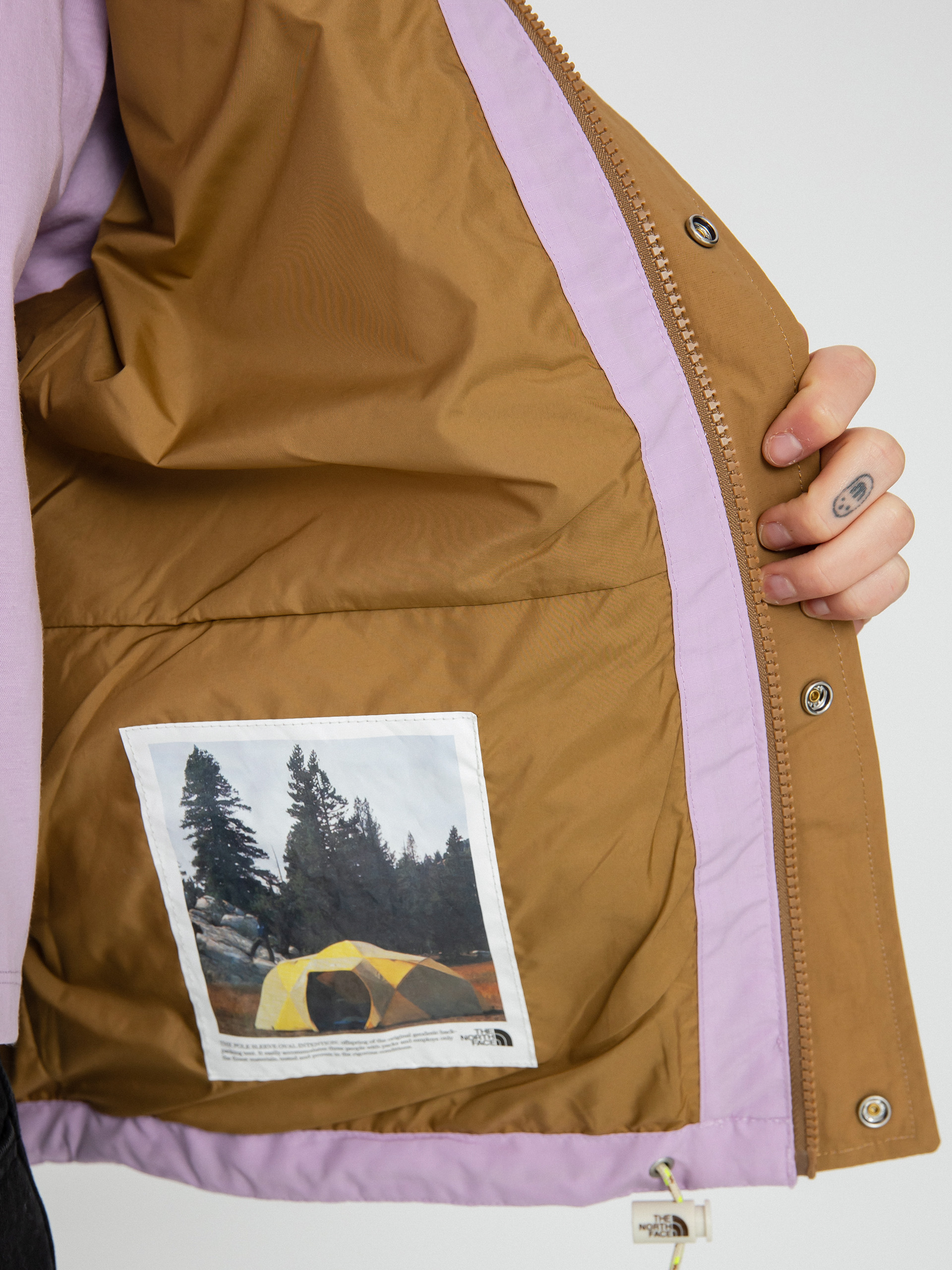 The North Face 86 Low-Fi Hi-Tek Mountain Short Dzseki Wmn (lupine/utility brown)