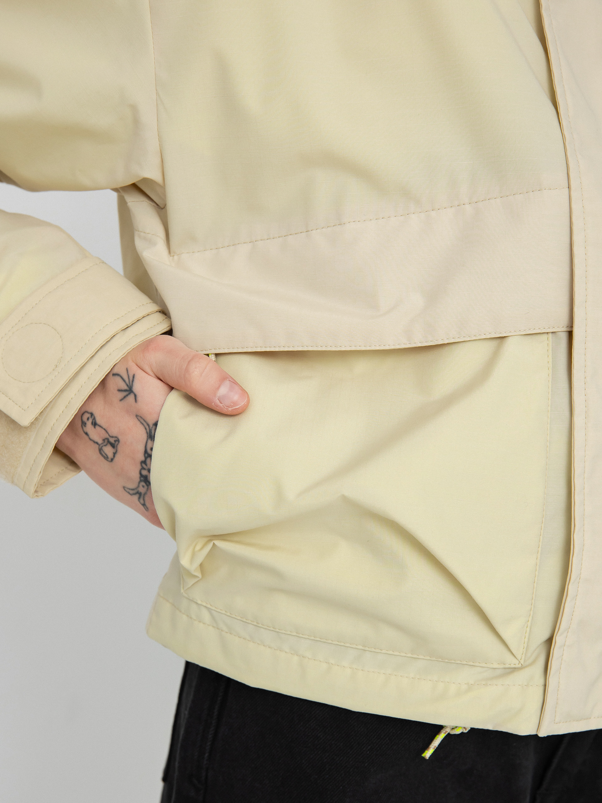 The North Face 86 Low-Fi Hi-Tek Mountain Short Dzseki Wmn (gravel)