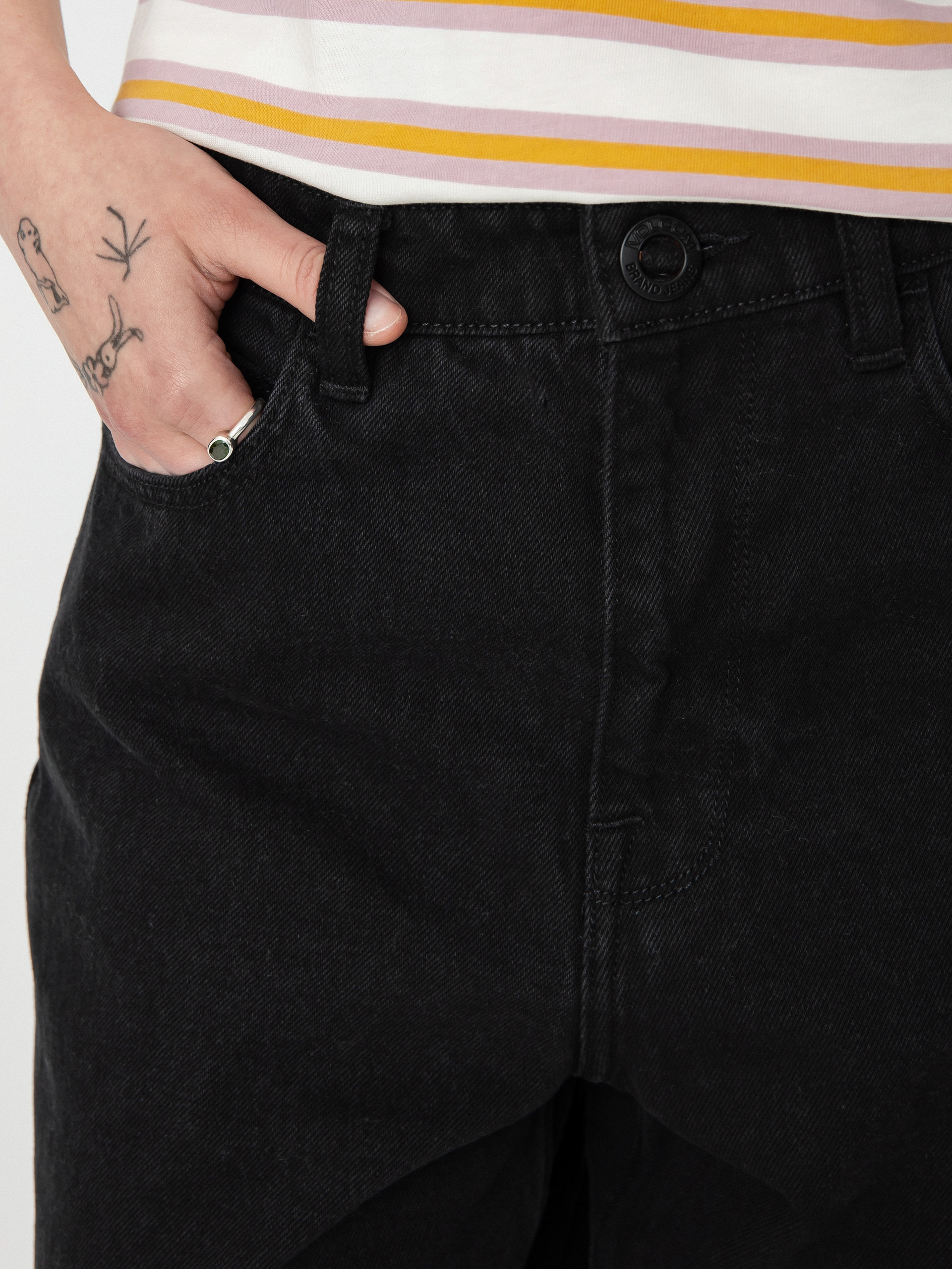 Volcom Weellow Denim Kisnadrág Wmn (black)