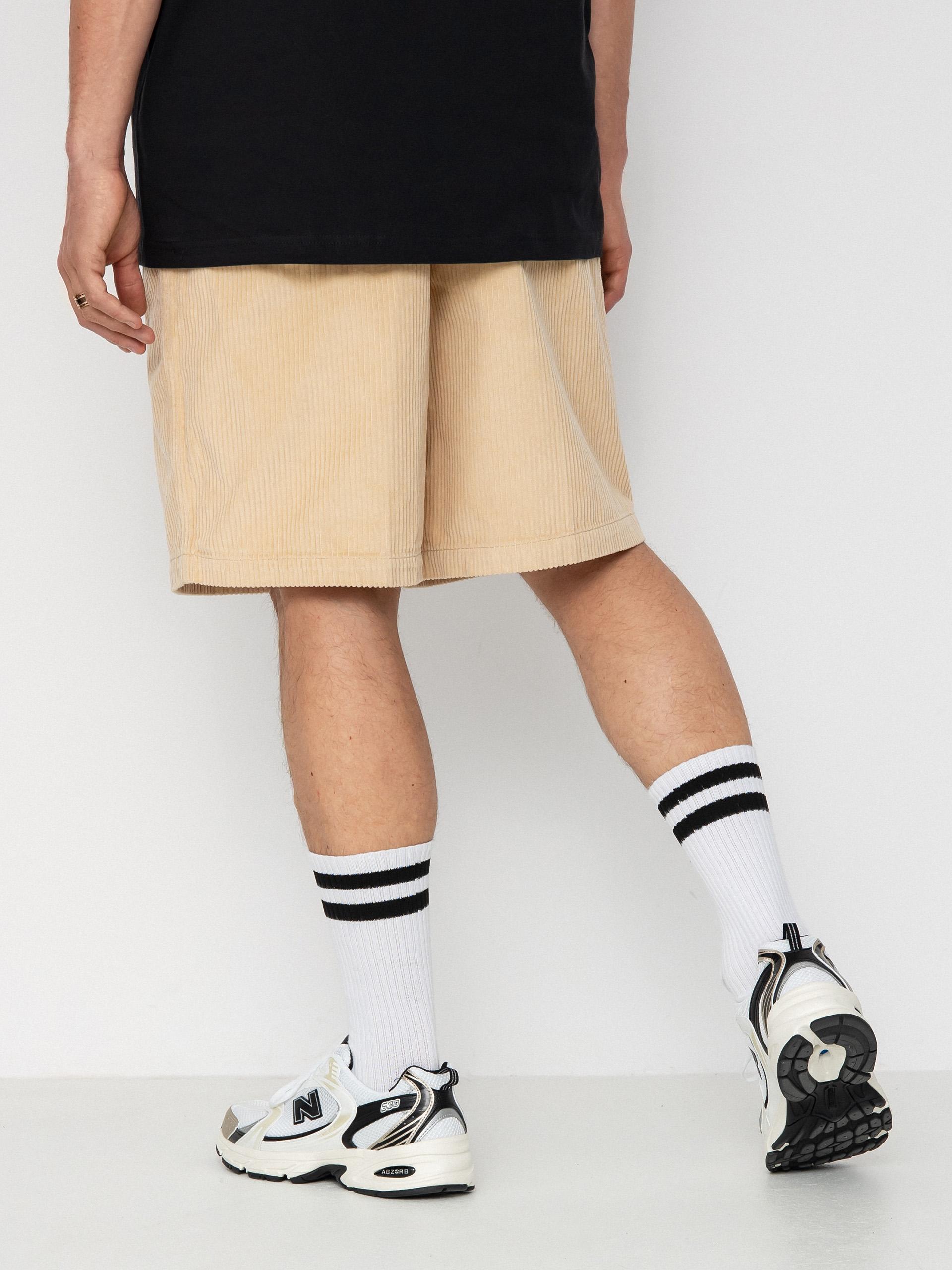 OBEY Easy Relaxed Corduroy Rövidnadrág (irish cream)