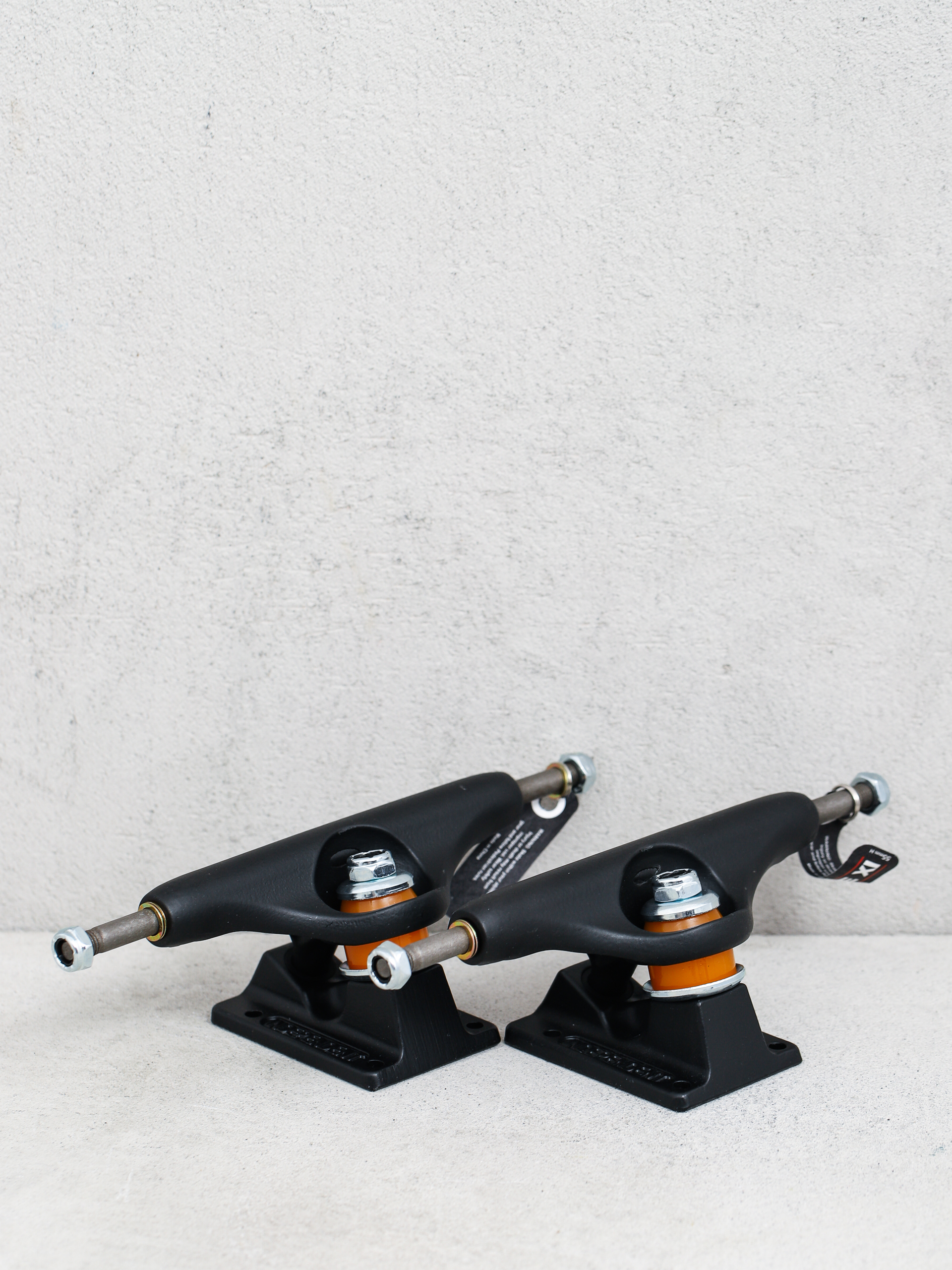 Independent Stage 11 Standard Gördeszka felfüggesztés (blackout/w orange)