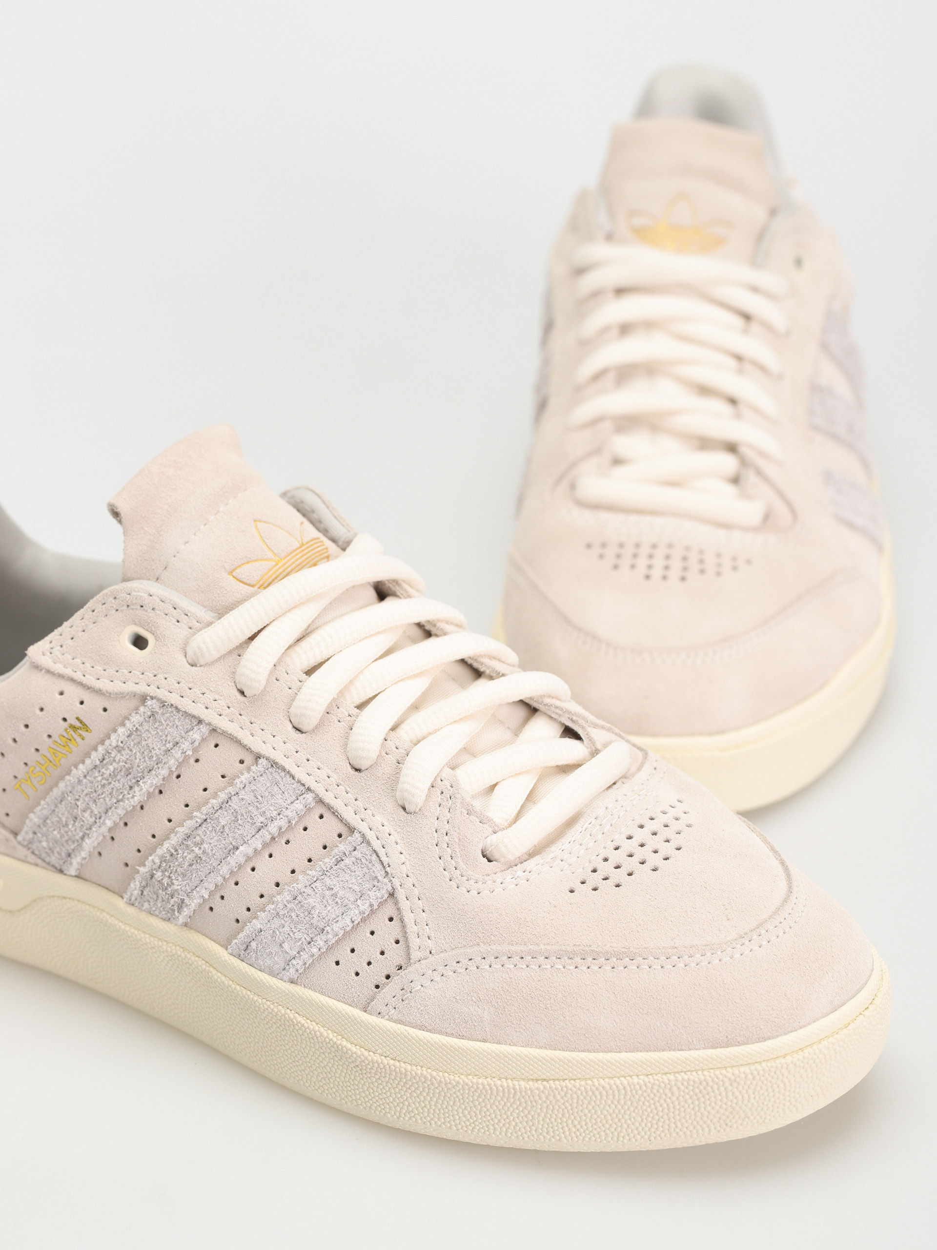 adidas Tyshawn Low Cipők (cwhite/greone/cwhite)