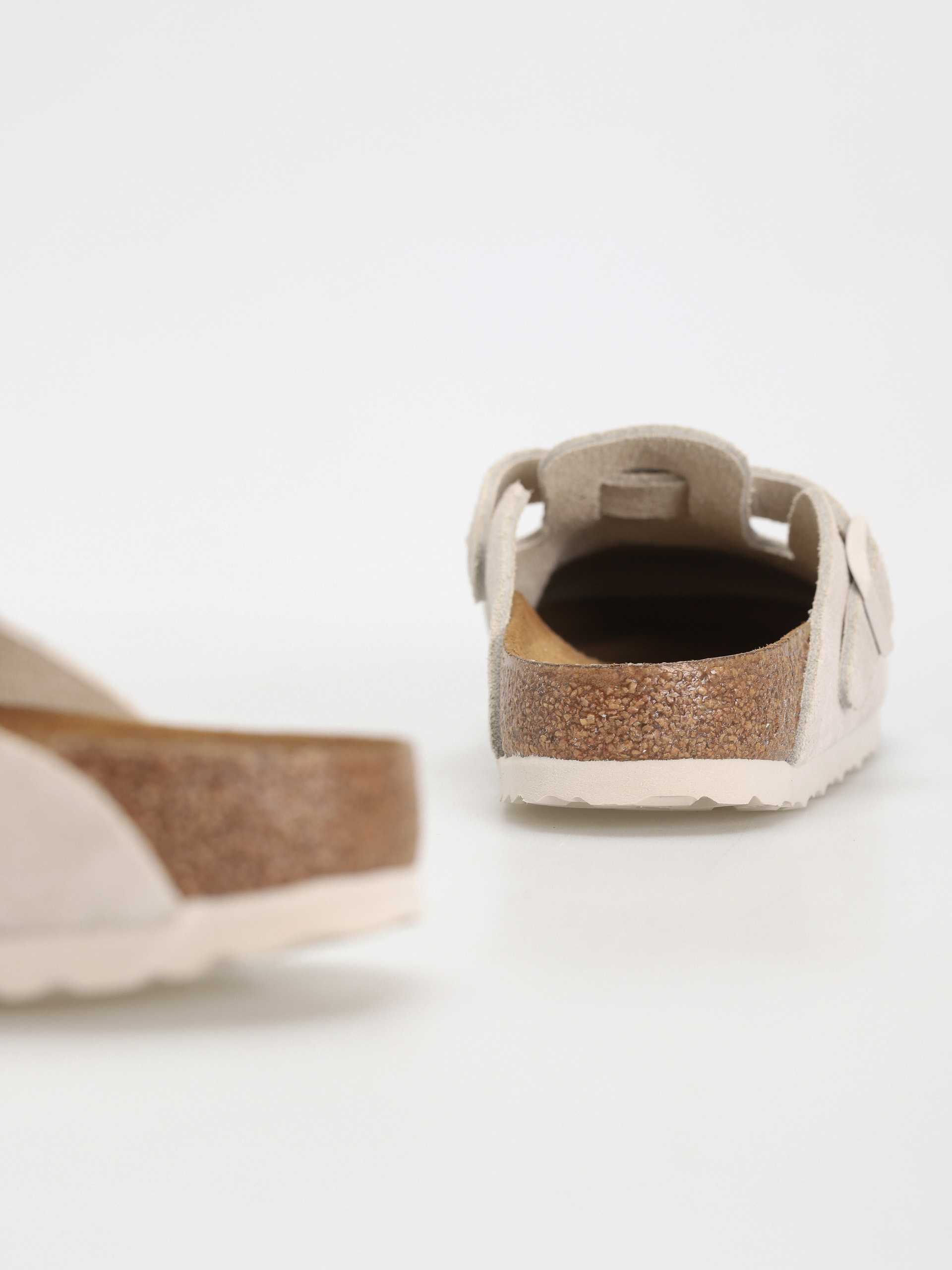 Birkenstock Boston Suede Narrow Flip-flop papucsok Wmn (modern suede antique white)