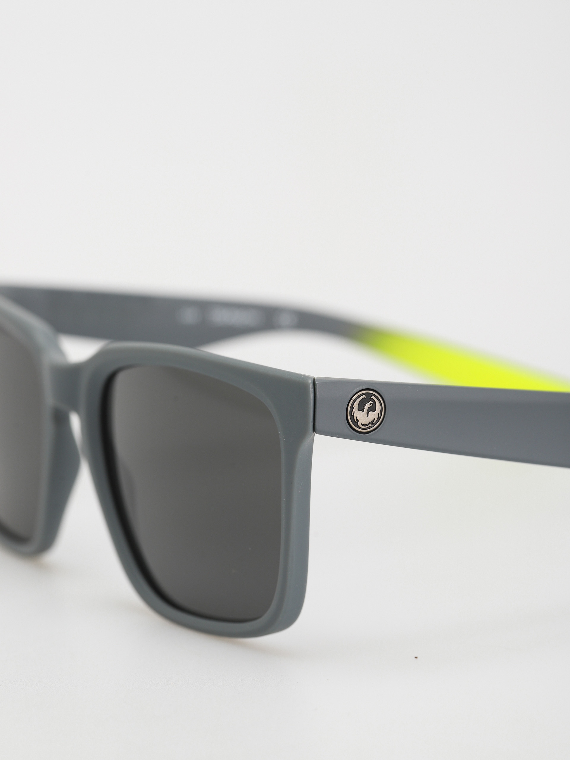 Dragon Baile Napszemüvegek (matte charcoal lime/lumalens smoke)