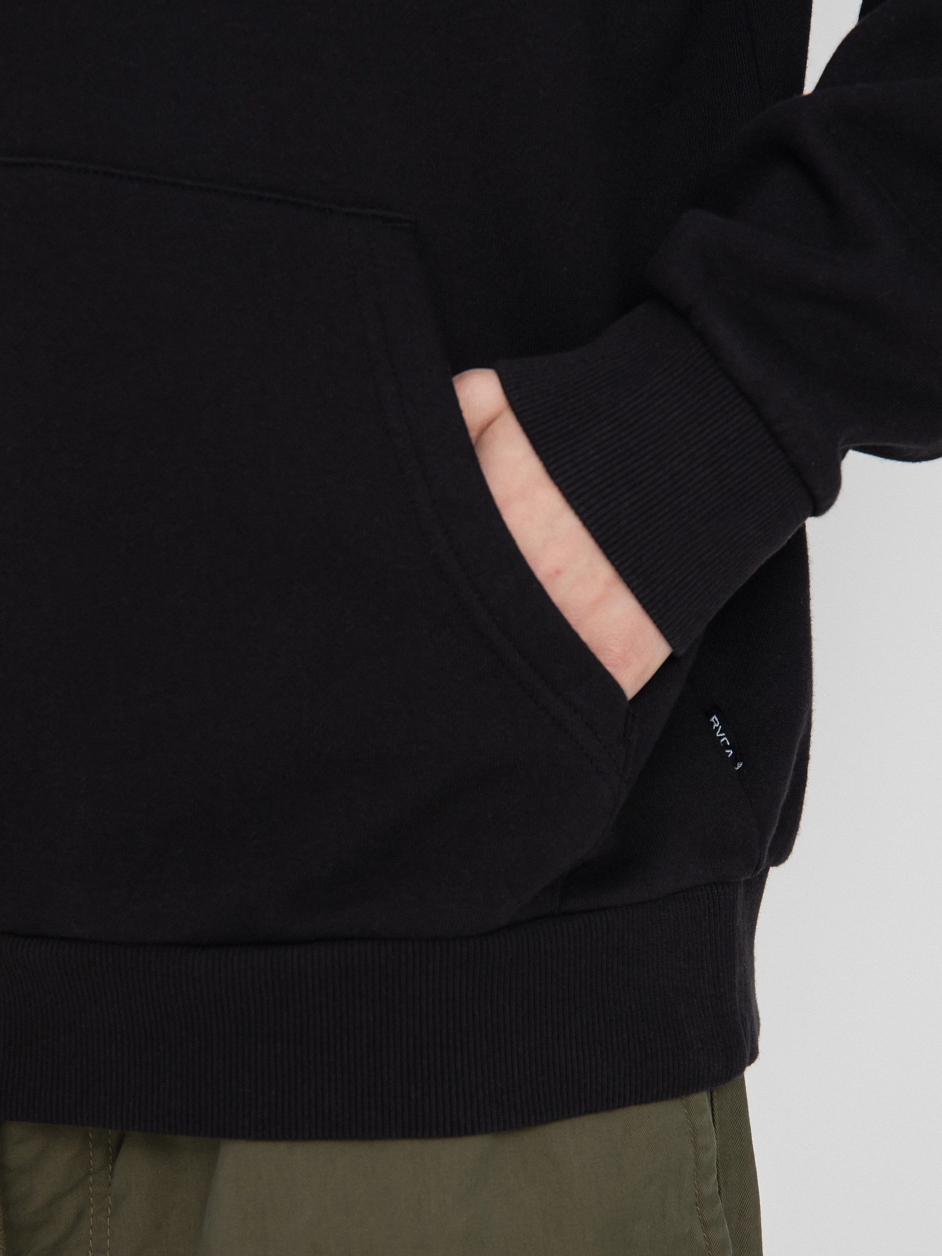 RVCA Beach Tiger HD Kapucnis pulóver (black)