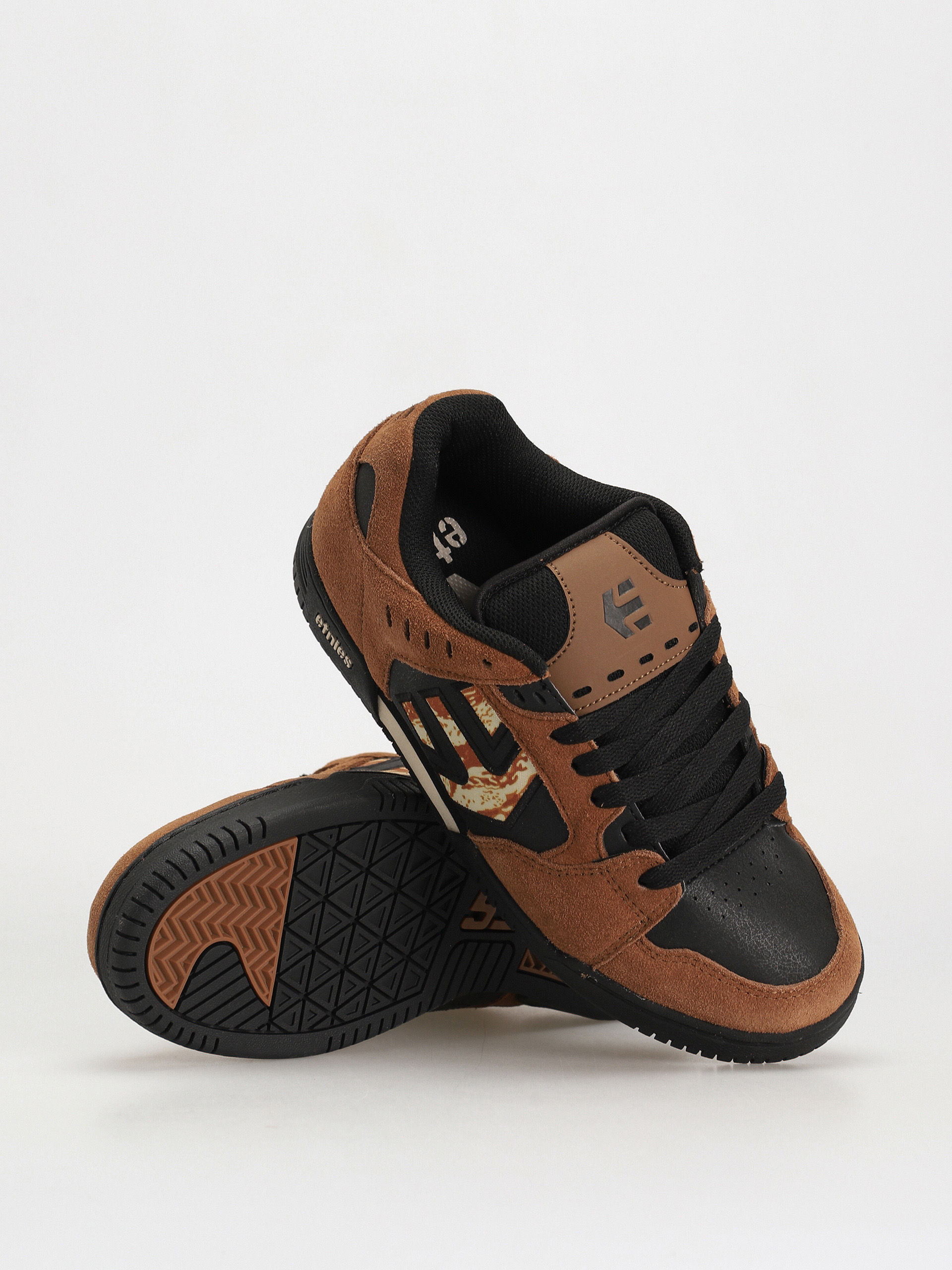Etnies Faze Cipők (tan/black)