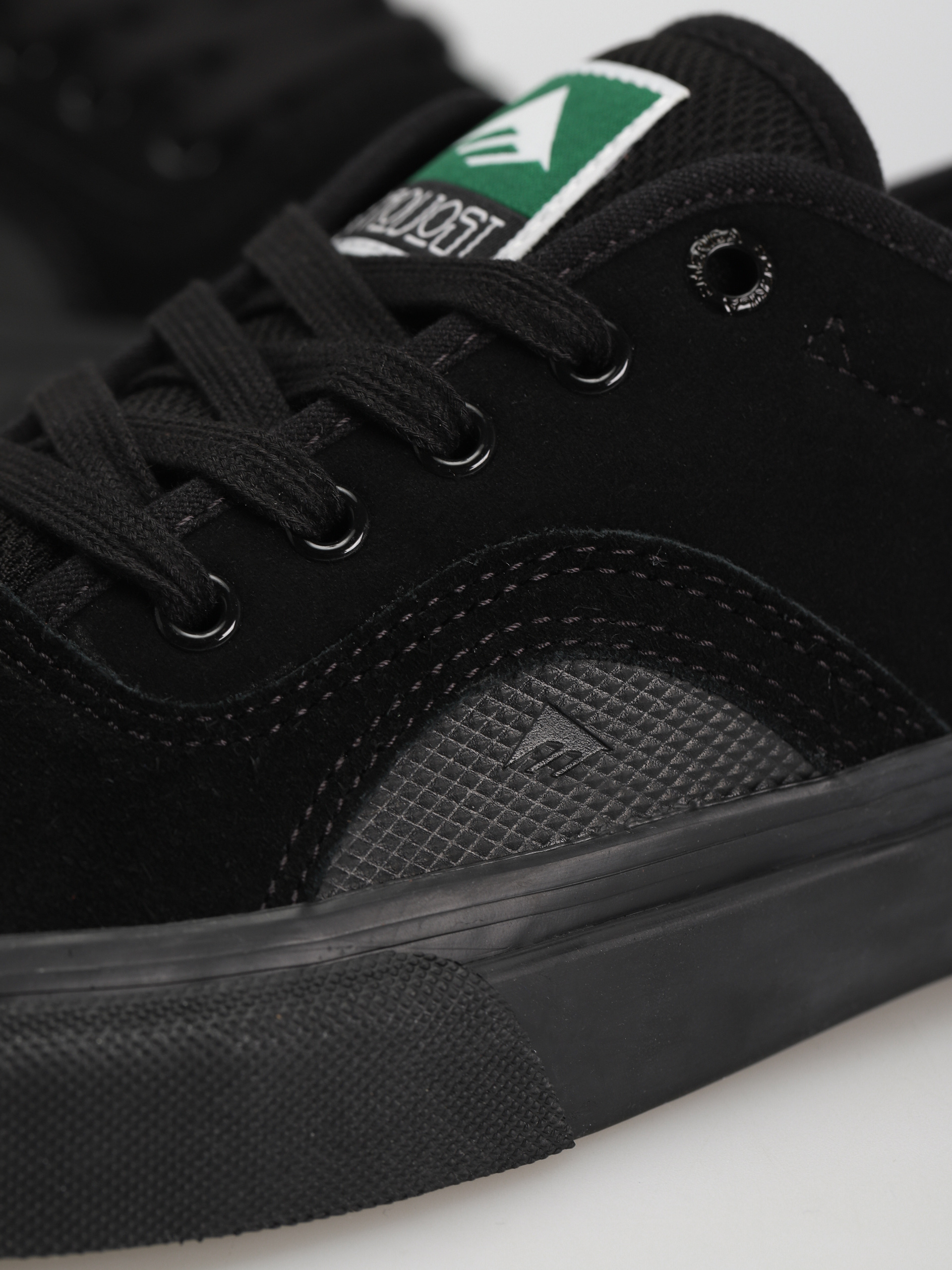 Emerica Provost G6 Cipők (black/black/black)
