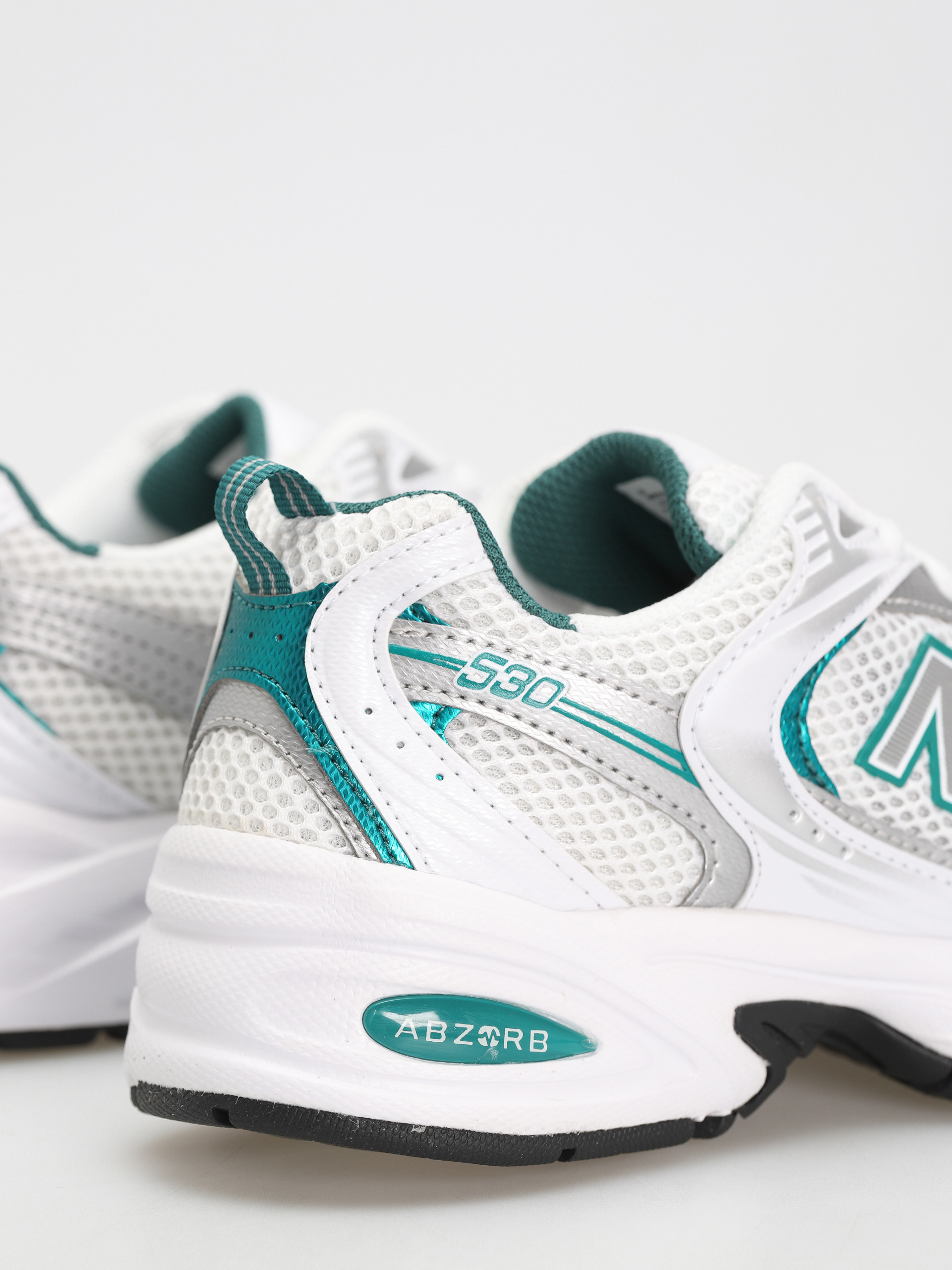 New Balance 530 Cipők (white/silver metalic/turquoise)