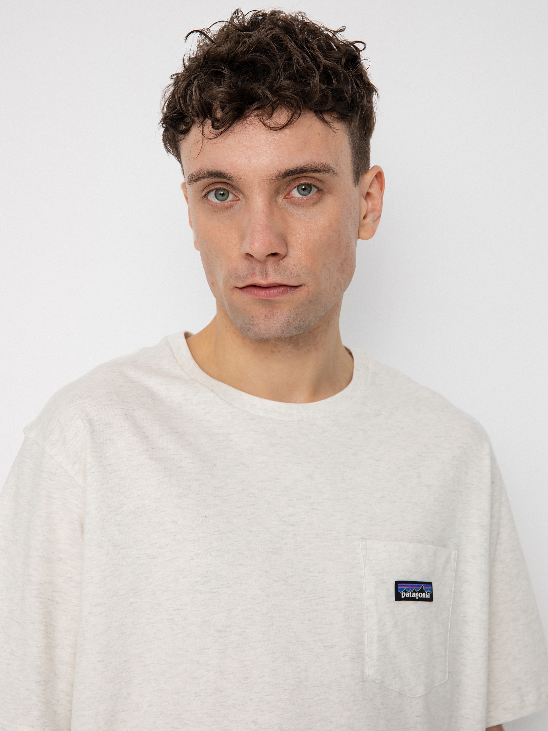 Patagonia Regenerative Organic Certified Cotton Lightweight Pocket póló (birch white)