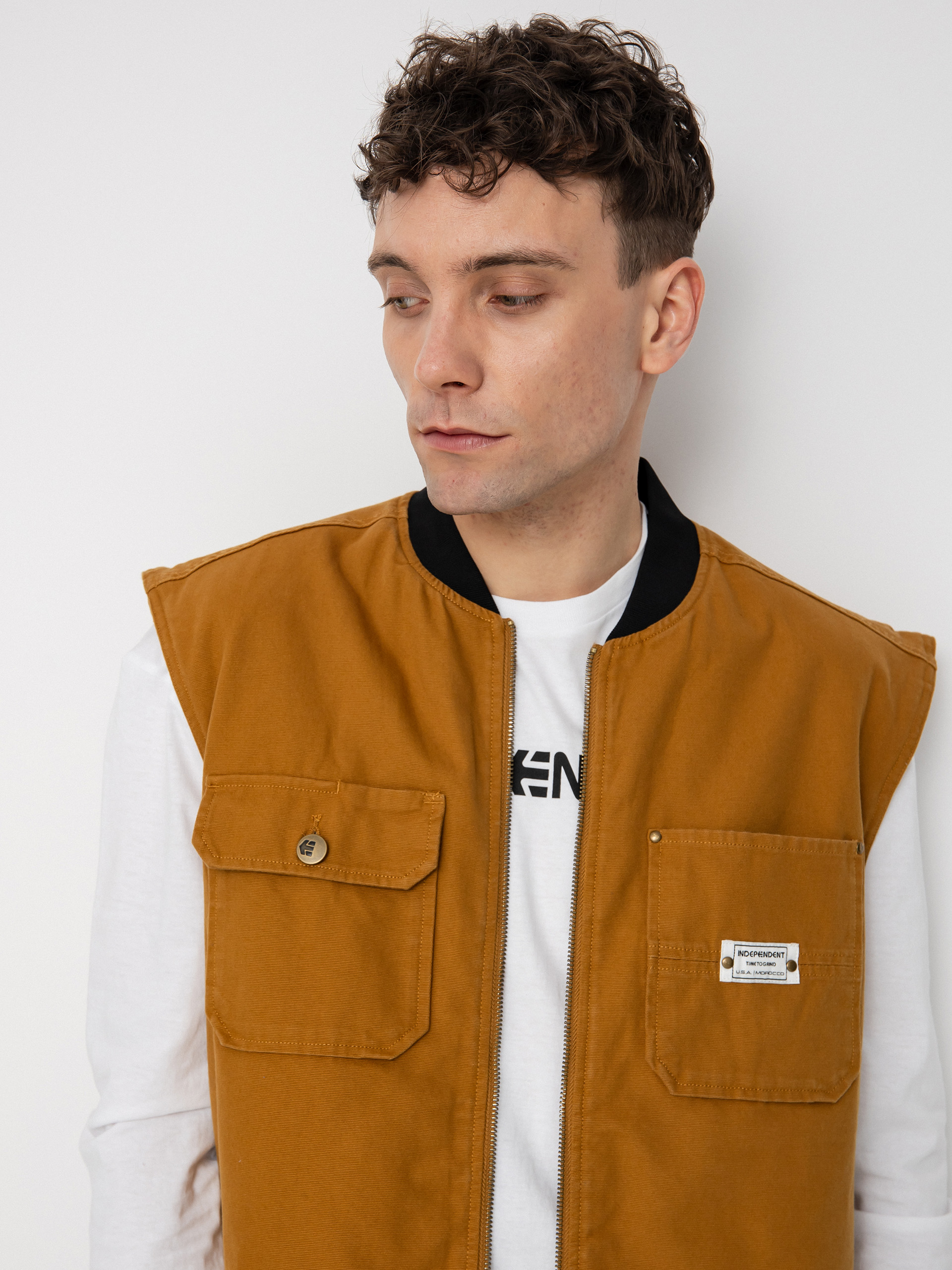 Etnies Independent Vest Mellény (tobacco)