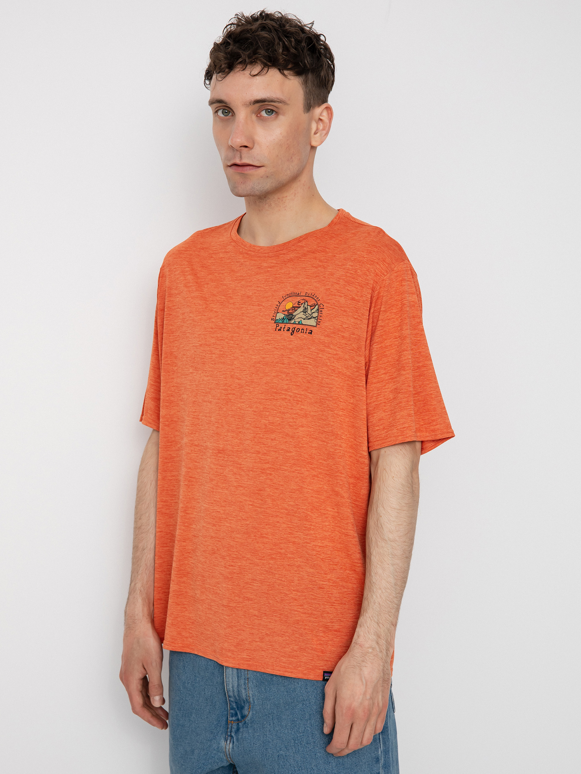 Patagonia Cap Cool Daily Graphic póló (lost and found/quartz coral x dye)