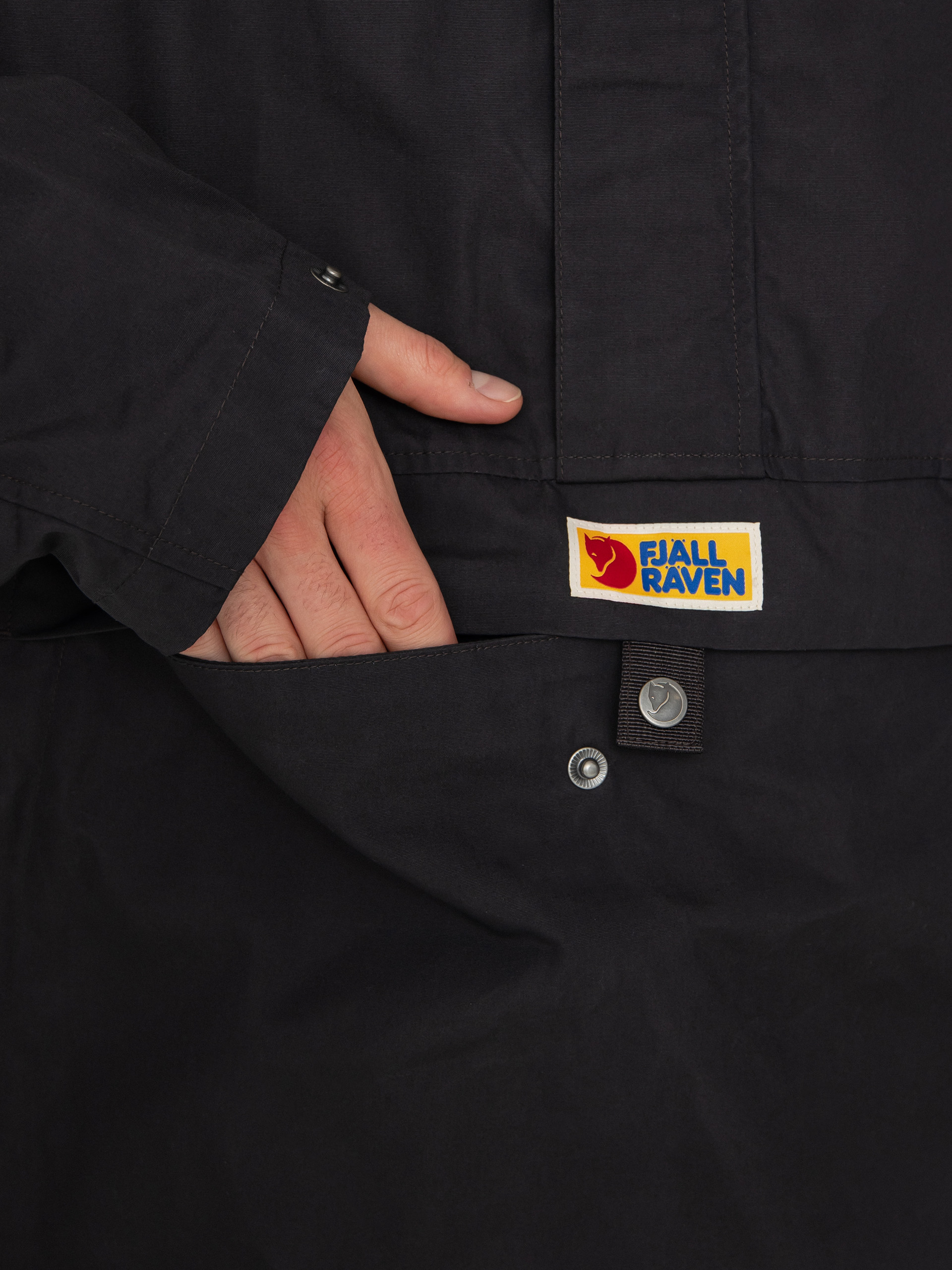 Fjallraven Vardag Anorak Dzseki (dark grey)