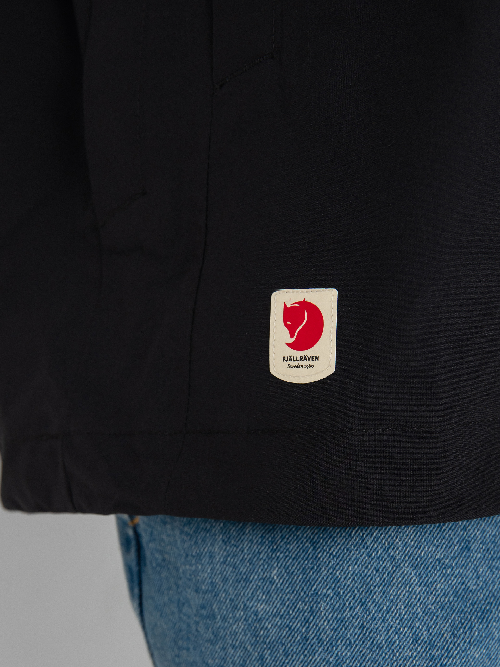 Fjallraven HC Hydratic Trail Dzseki (black)