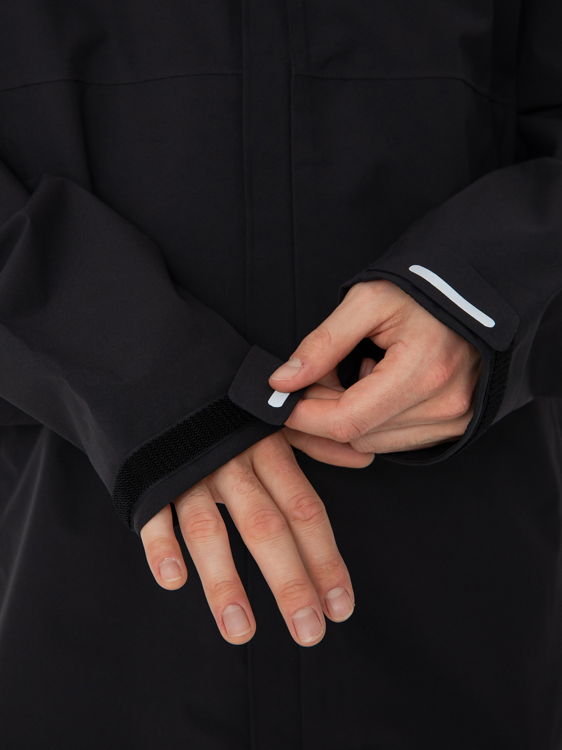 Fjallraven HC Hydratic Trail Dzseki (black)