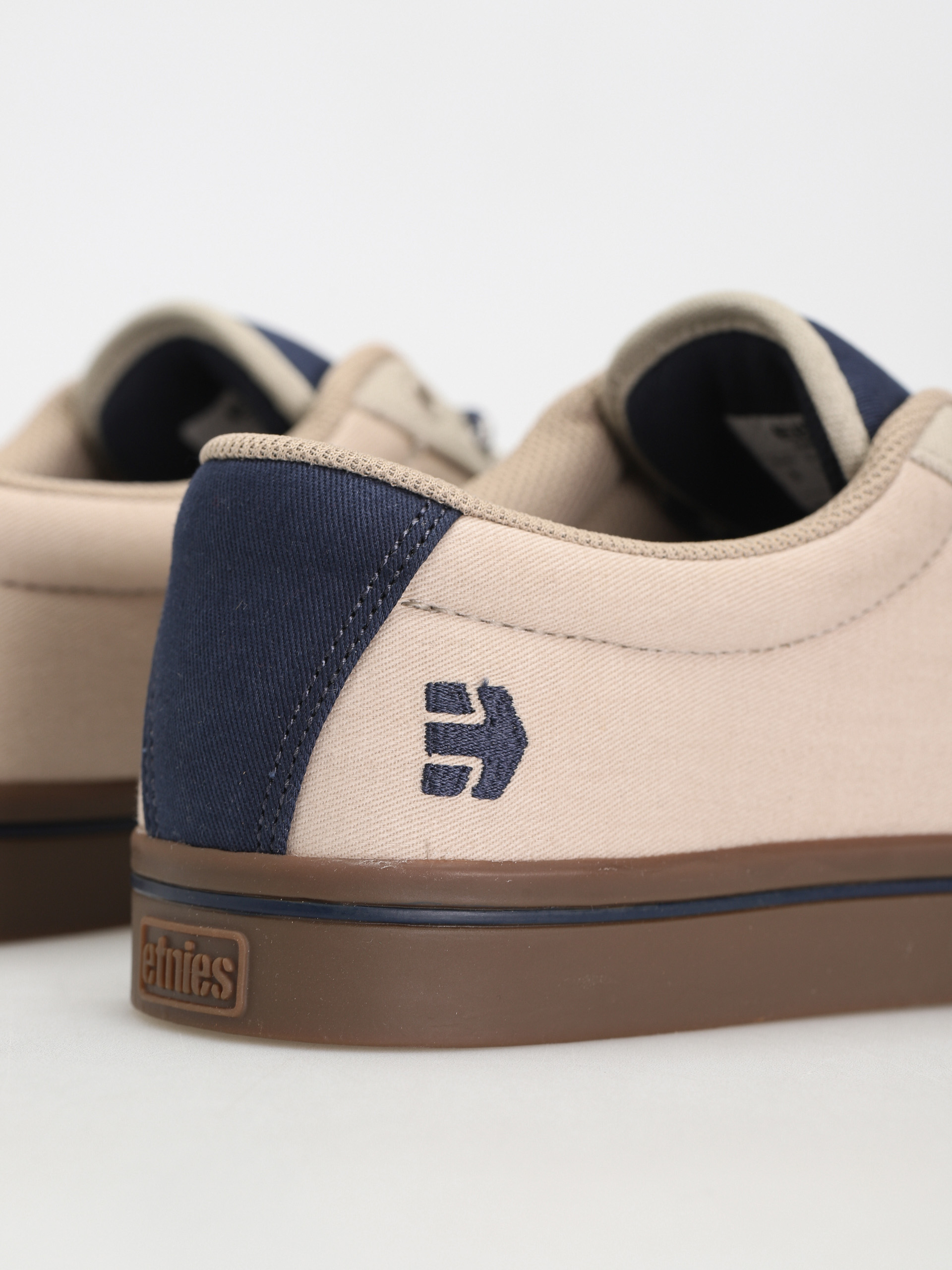 Etnies Jameson 2 Eco Cipők (cement)