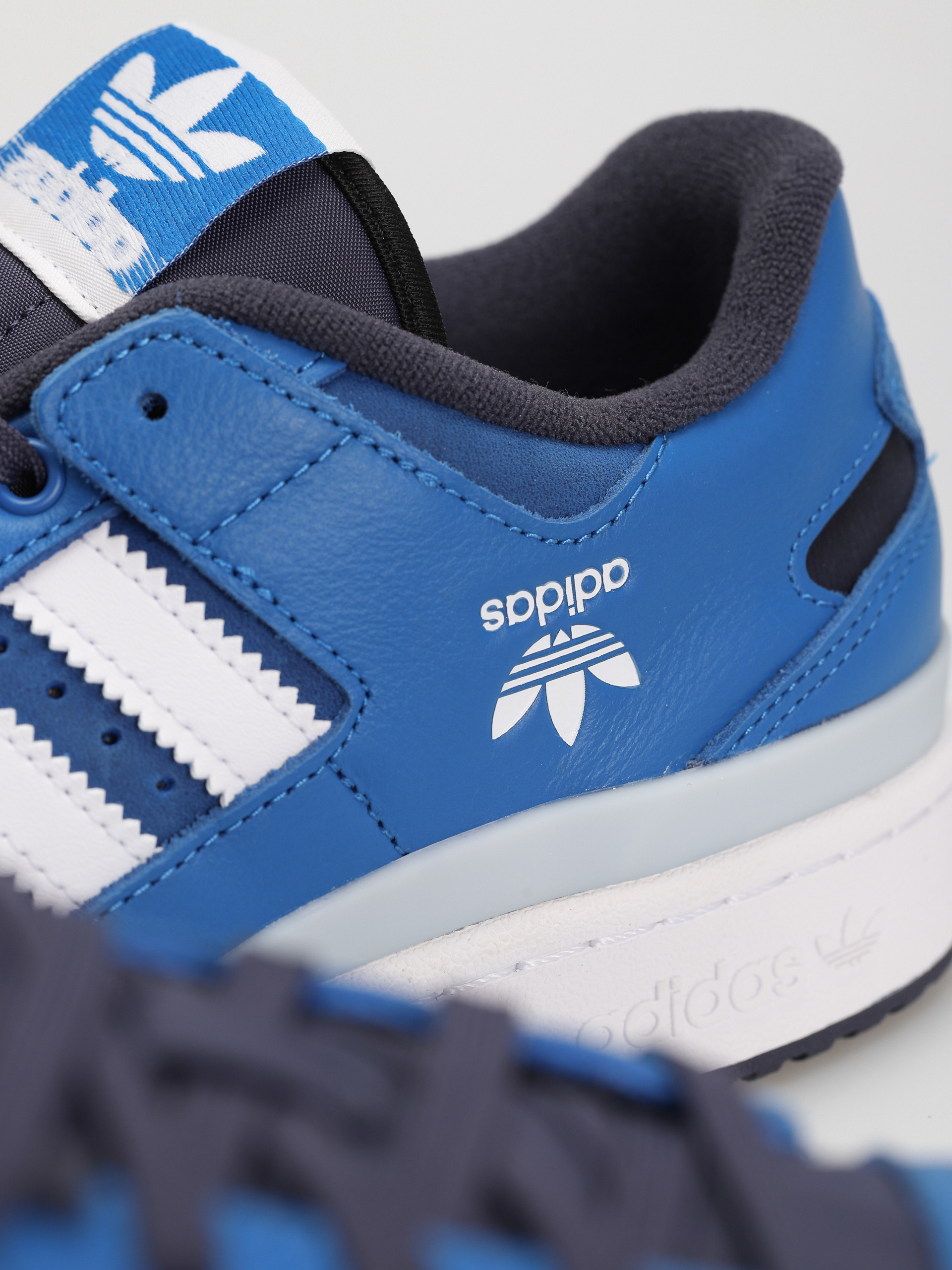 adidas Forum 84 Low Adv Cipők (blubir/ftwwht/shanav)