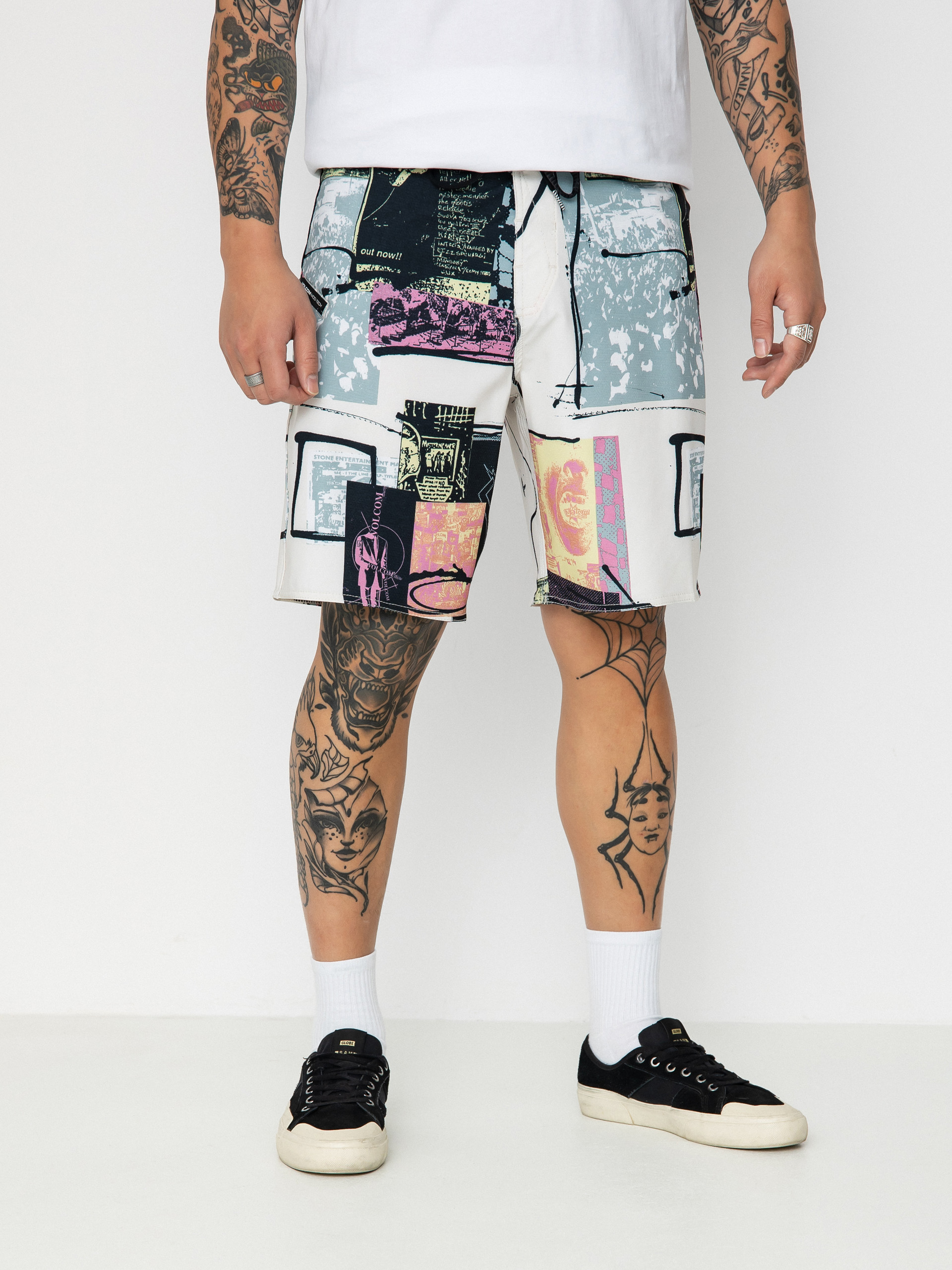 Volcom V Ent Flyer Mod 19 Boardshort (whitecap grey)