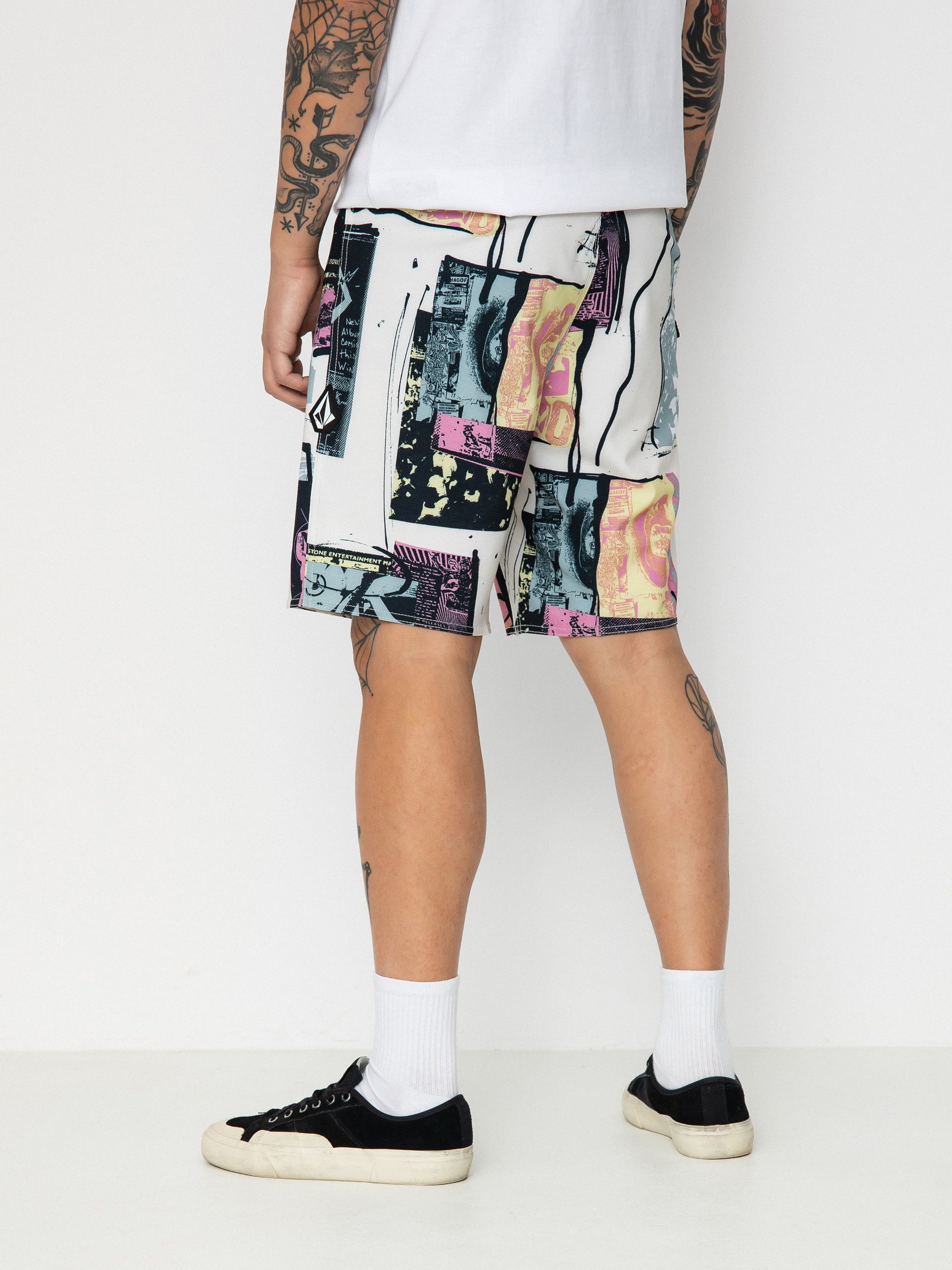 Volcom V Ent Flyer Mod 19 Boardshort (whitecap grey)