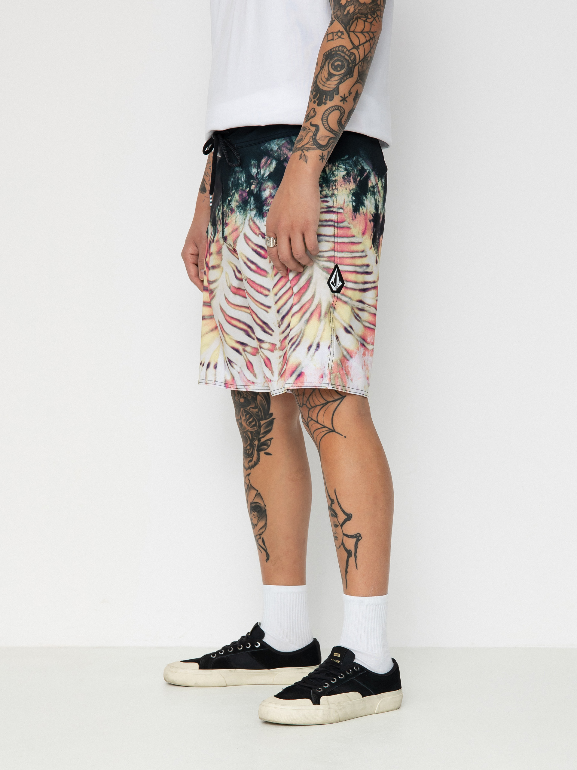 Volcom Mad Wash Mod 19 Boardshort (whitecap grey)