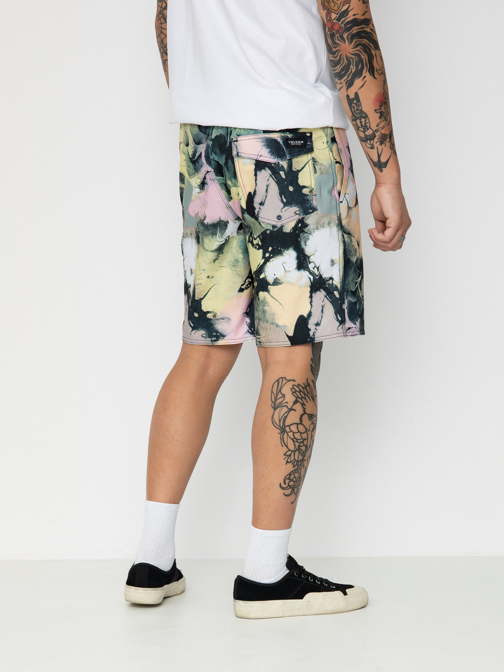 Volcom Skulli Wash Stoney 19 Boardshort (dawn yellow)