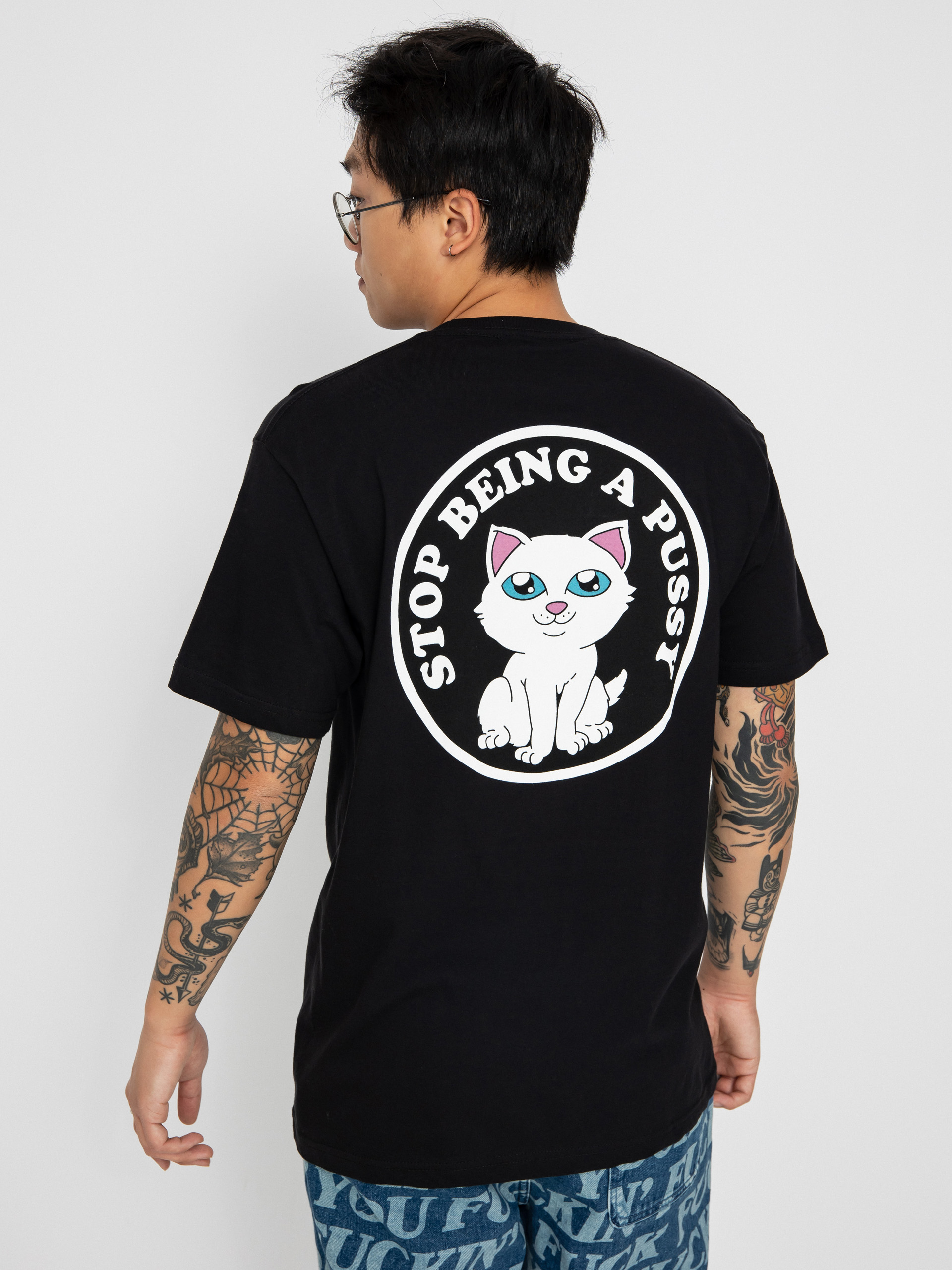 RipNDip Stop Being A Pussy póló (black)