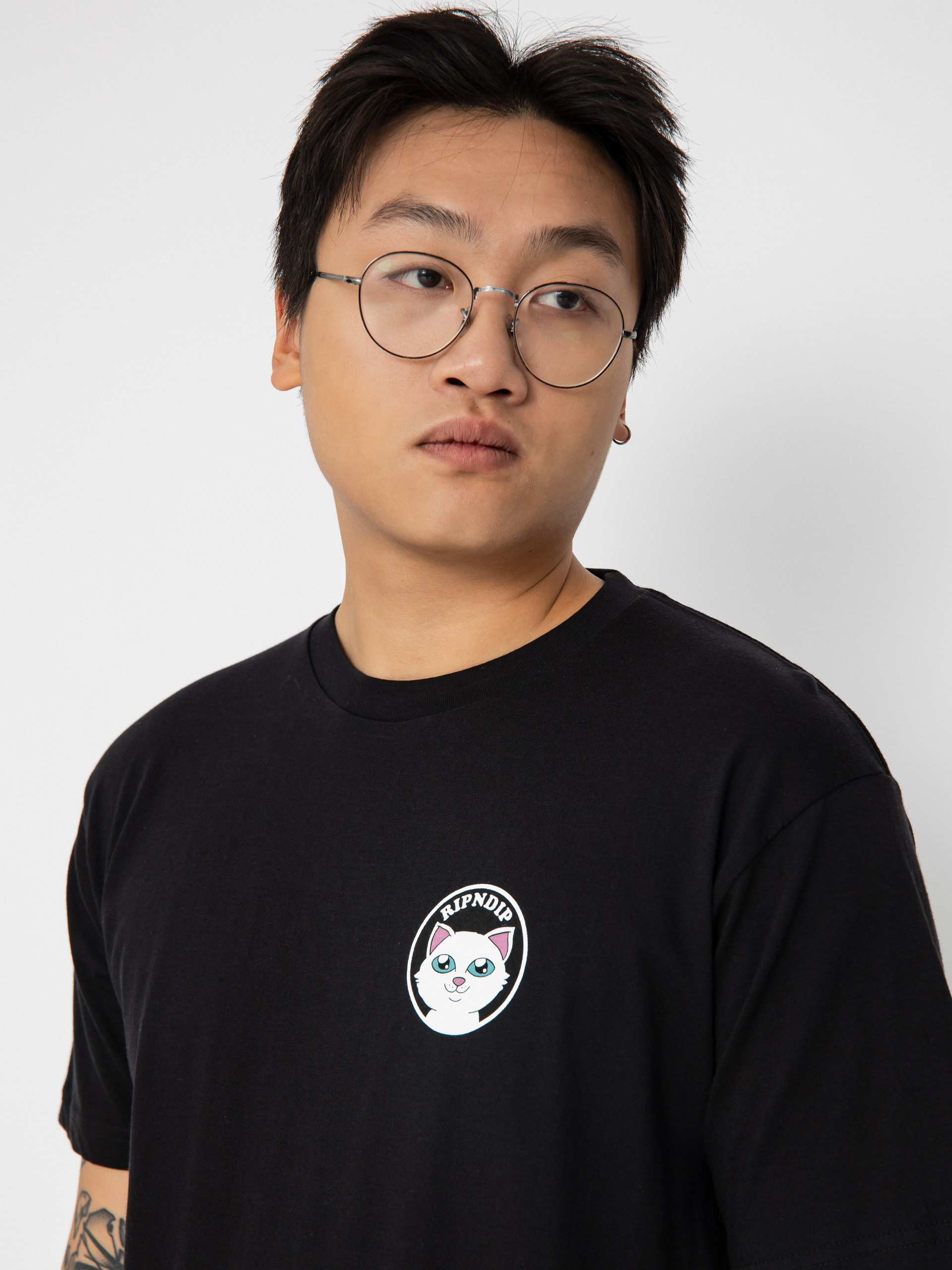 RipNDip Stop Being A Pussy póló (black)
