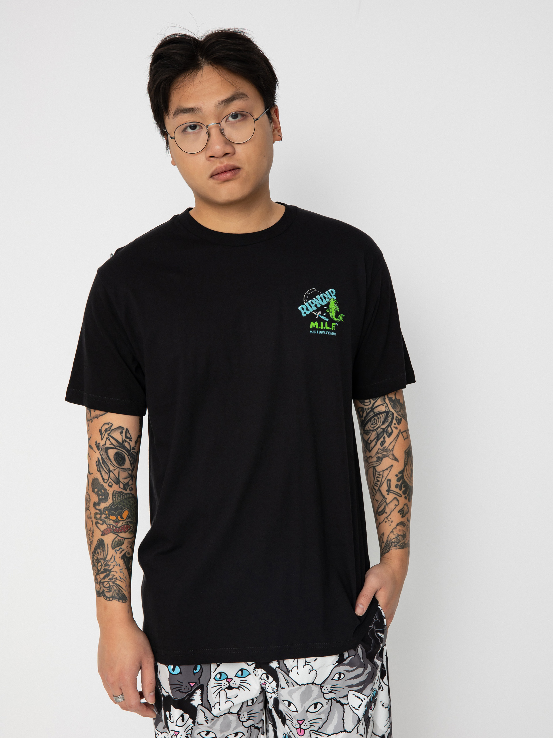 RipNDip MILF póló (black)