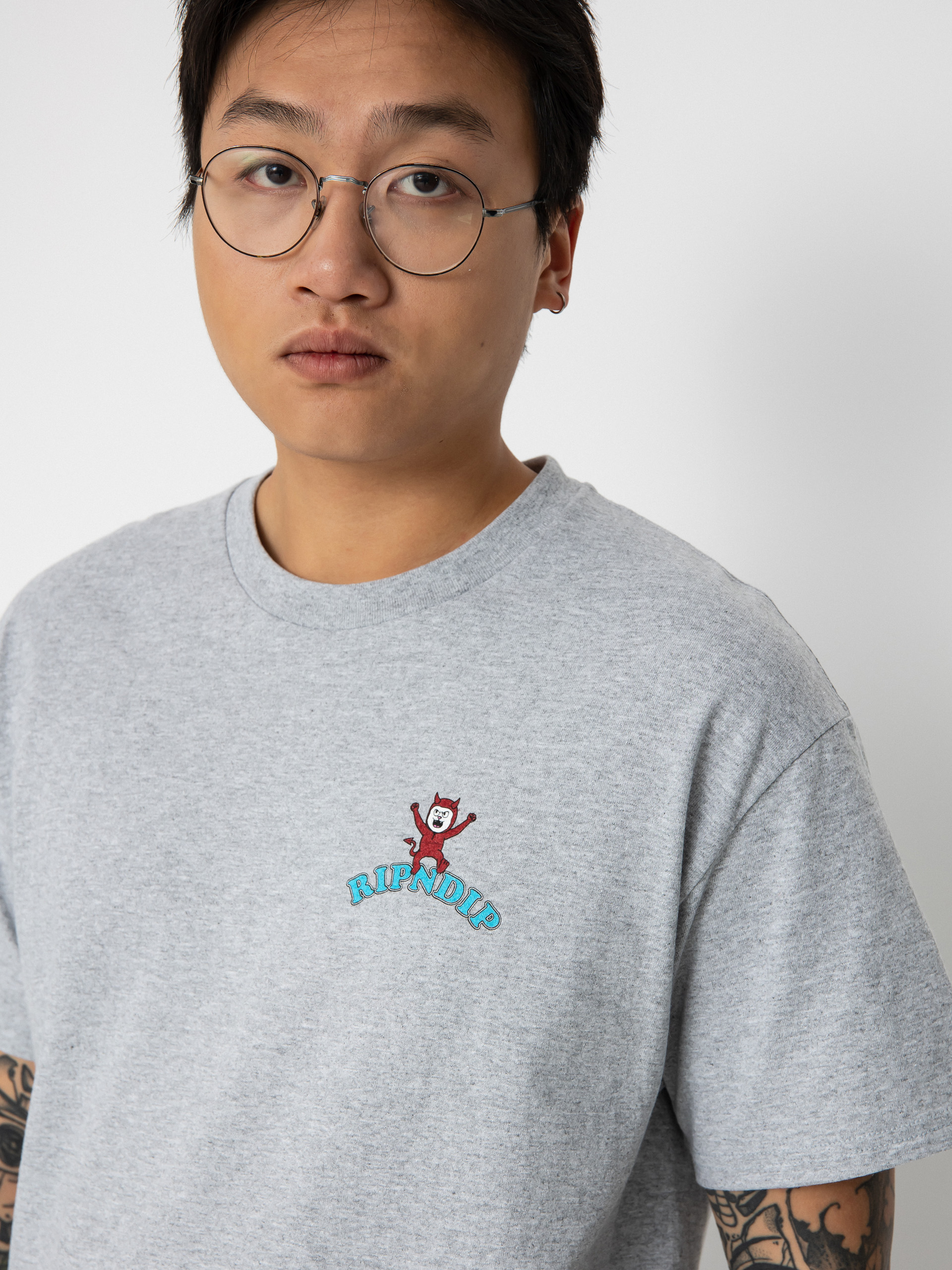 RipNDip Heaven On Earth póló (ash heather)