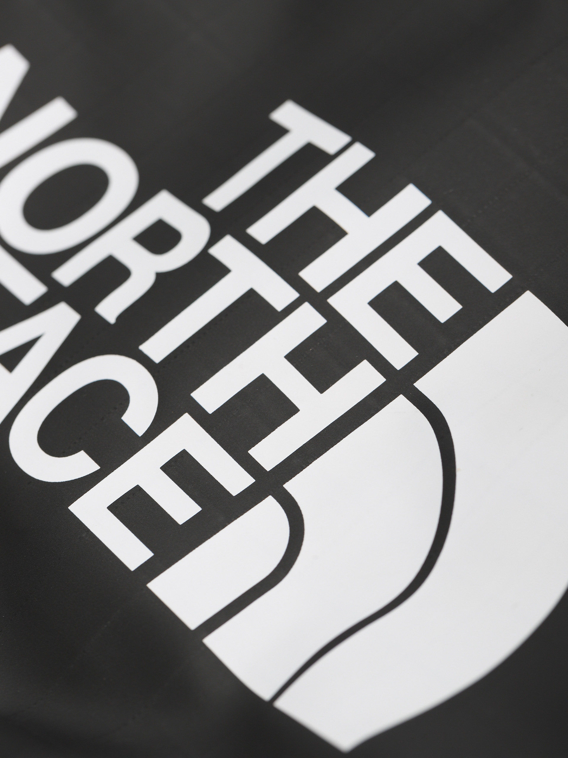 The North Face Base Camp Voyager Dopp Kit Kozmetikai táska (tnf black/tnf white)