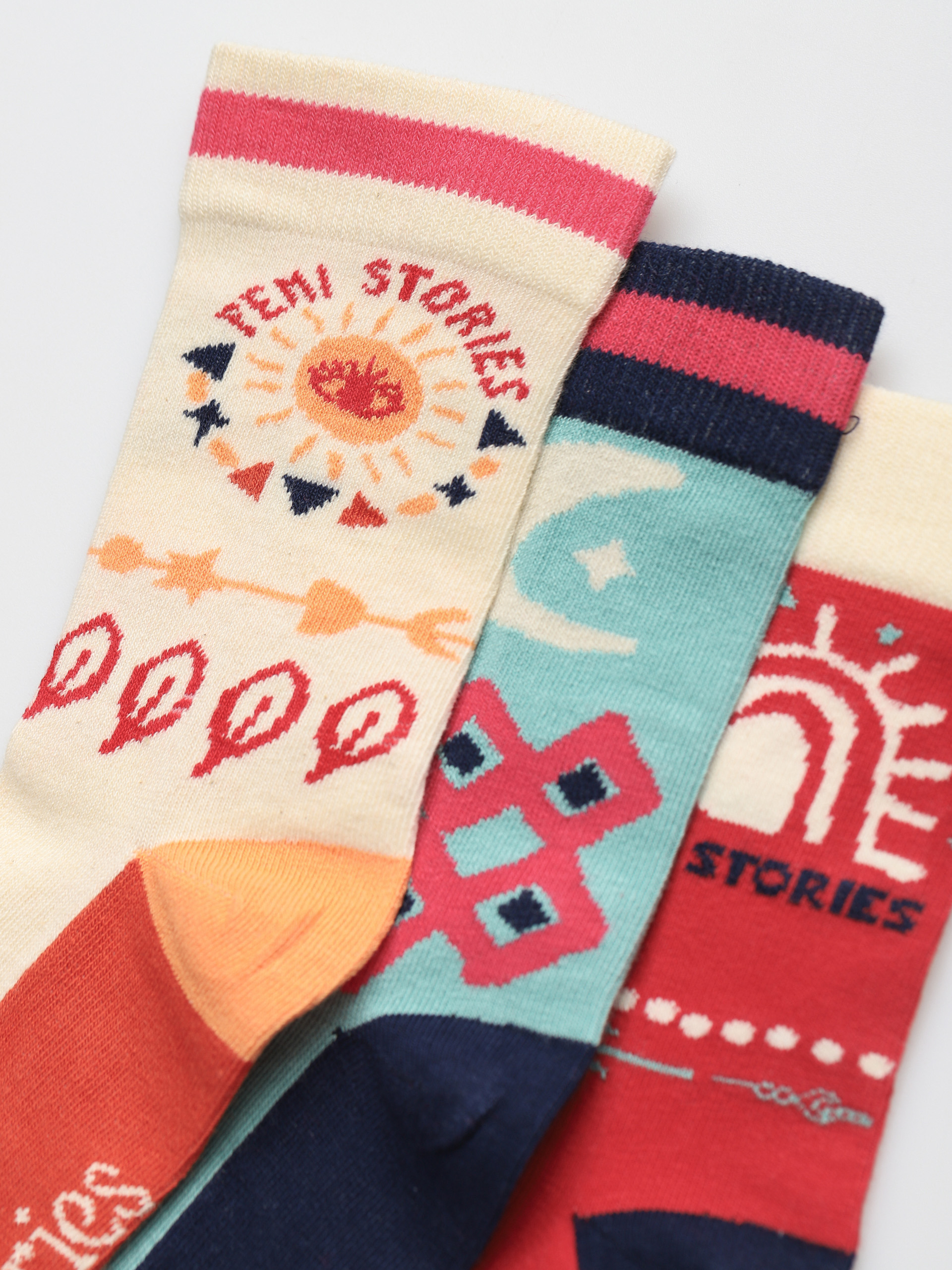 Femi Stories Pavo Zokni Wmn (adr)