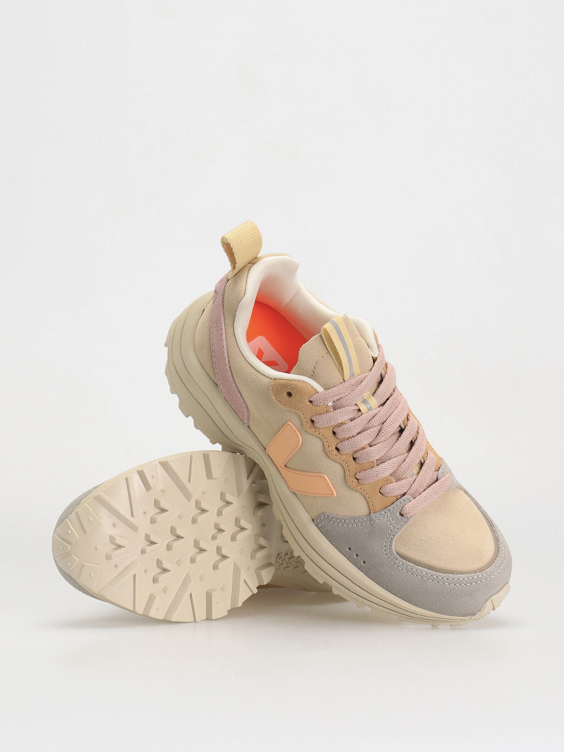 Veja Venturi VC Cipők Wmn (almond peach multico)