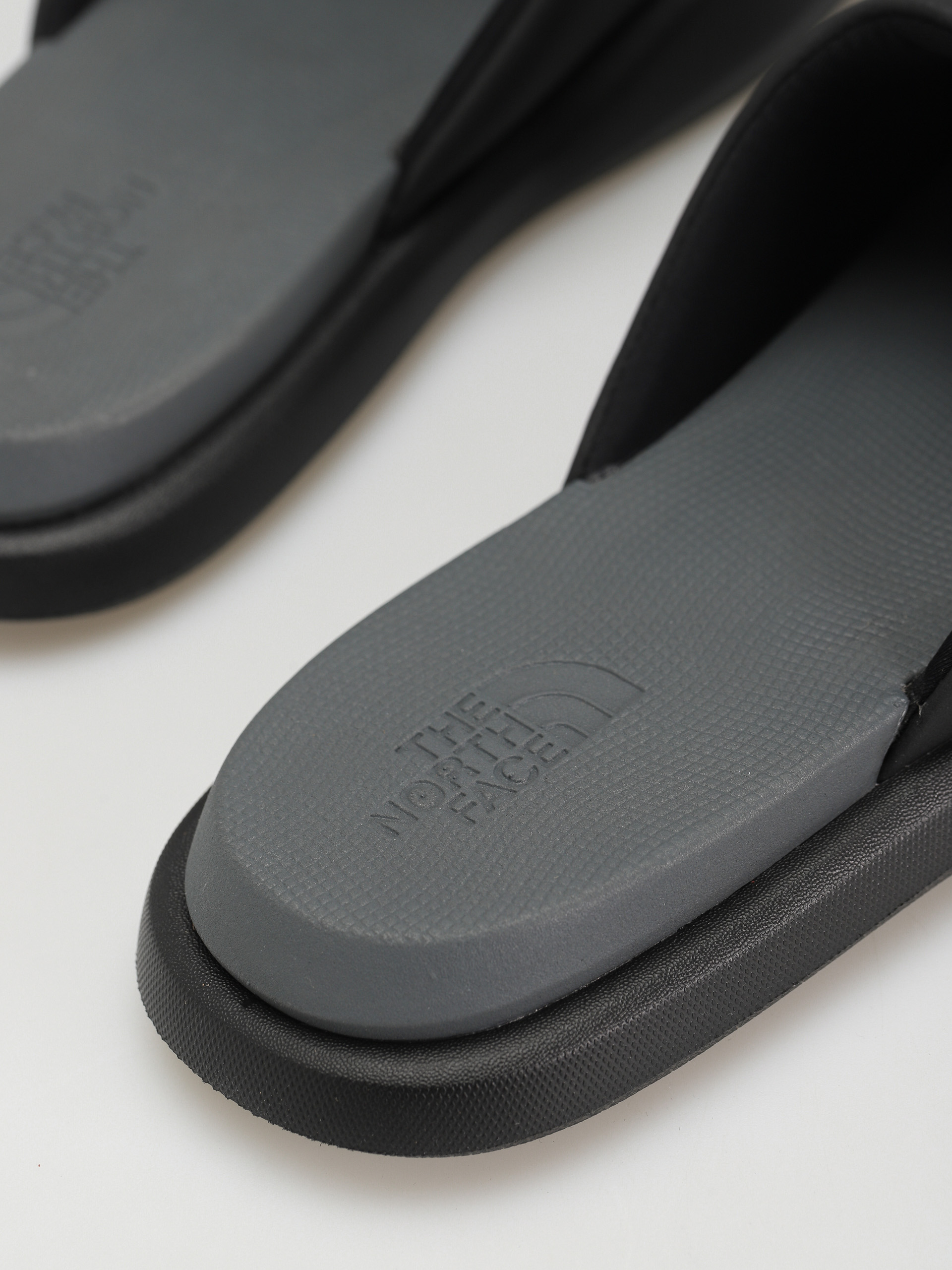 The North Face Triarch Flip-flop papucsok Wmn (tnf black/tnf white)