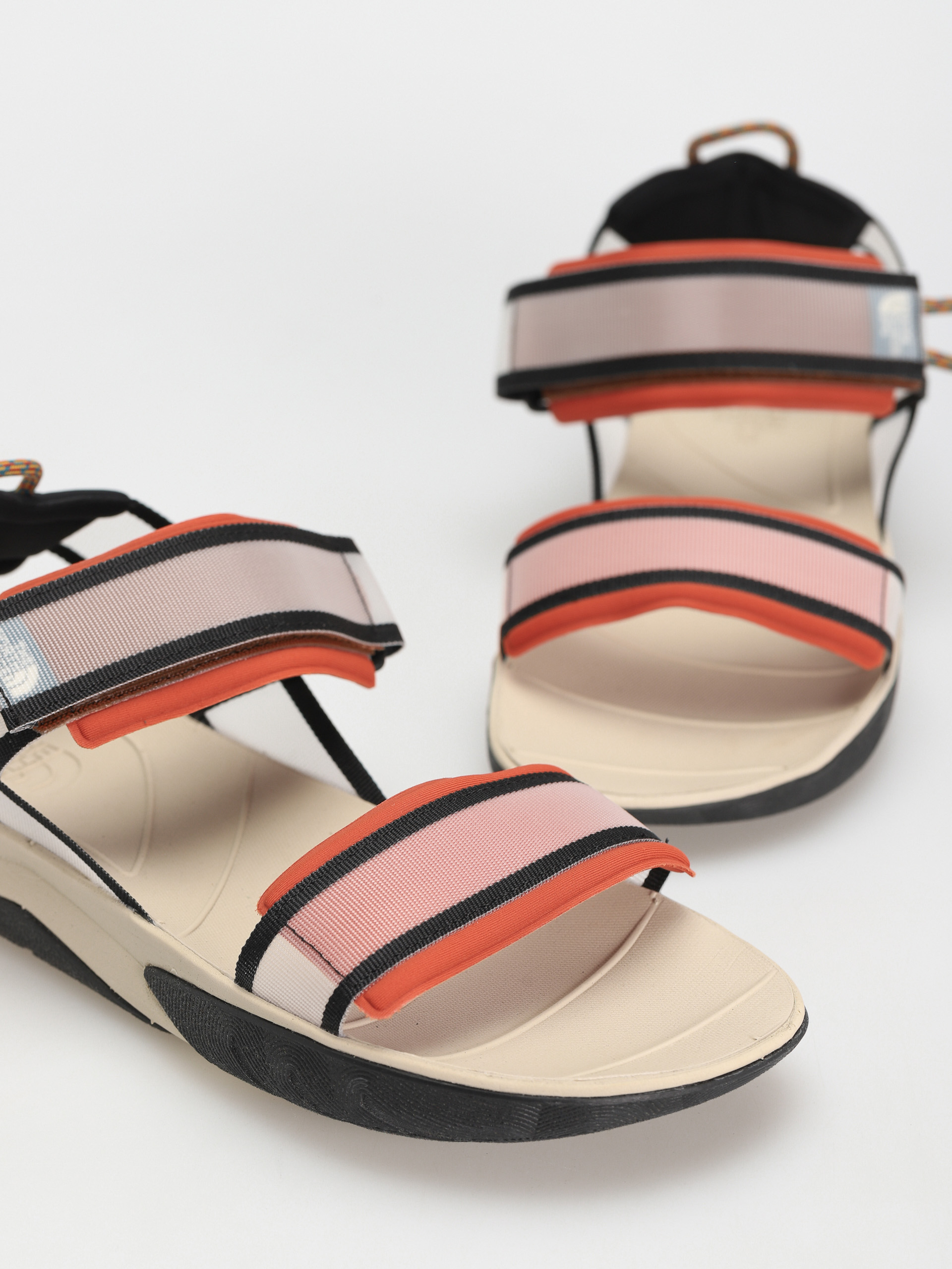 The North Face Skeena Sport Szandálok (sandstone/tnf black)