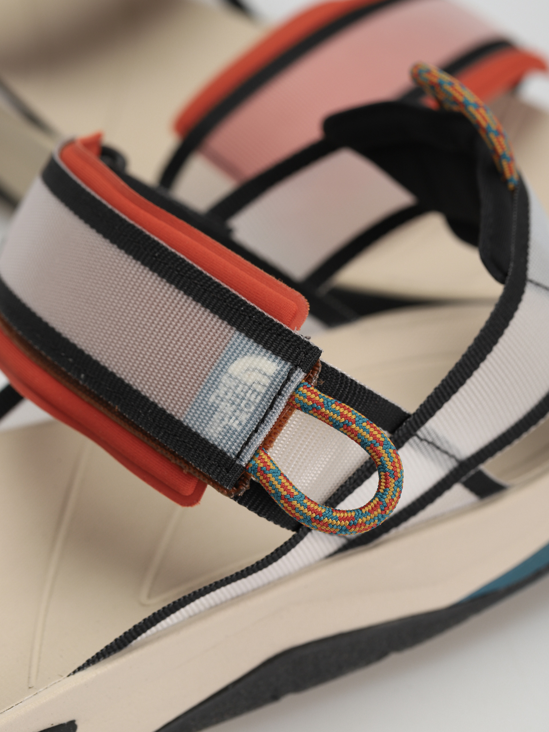 The North Face Skeena Sport Szandálok (sandstone/tnf black)