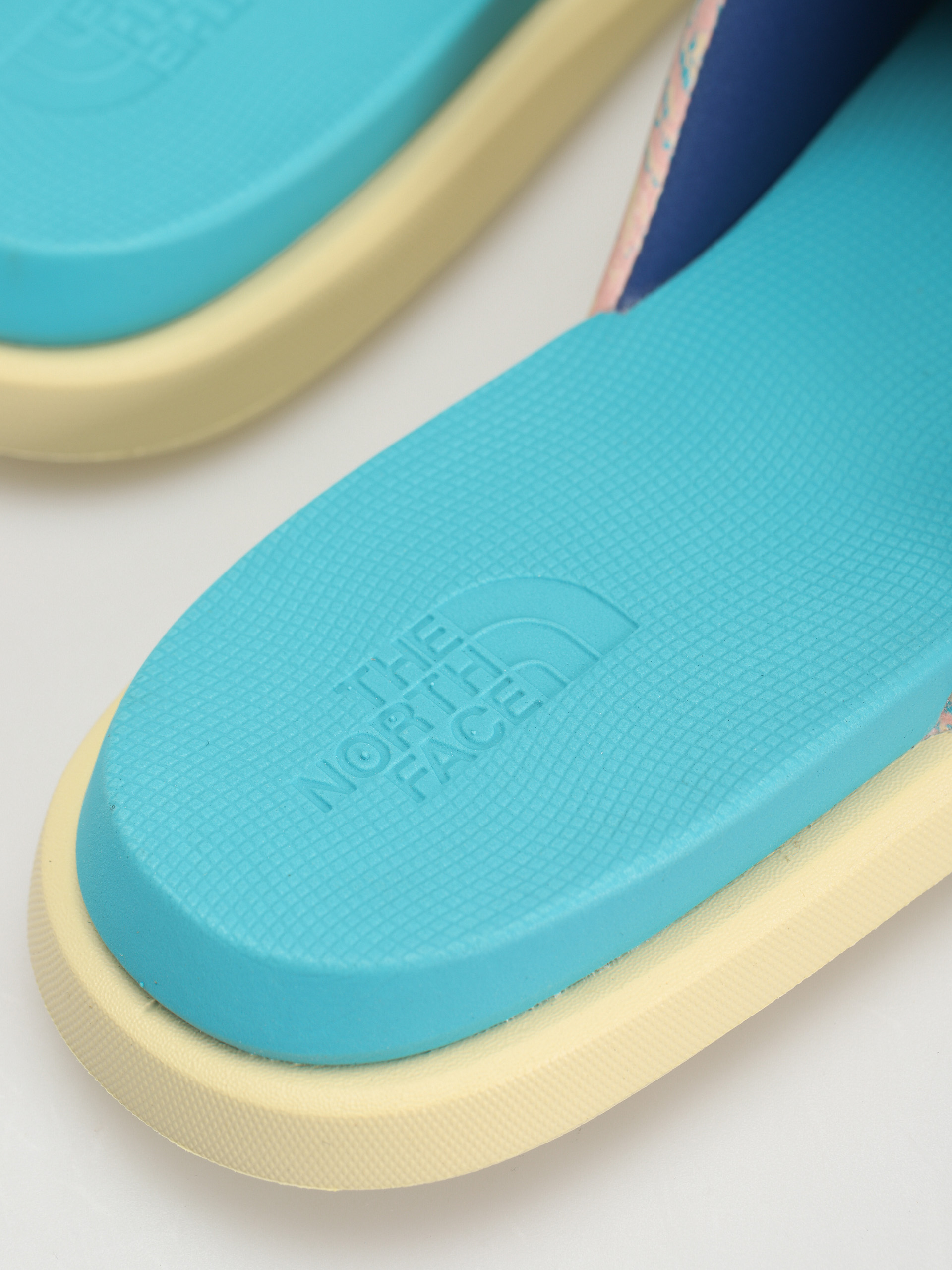 The North Face Triarch Flip-flop papucsok (tropical peach enchanted trails print/set sail)