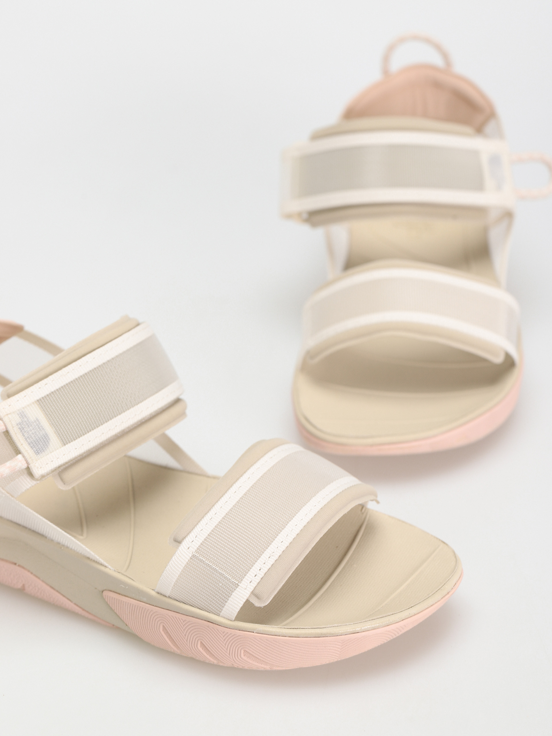 The North Face Skeena Sport Szandálok Wmn (pink moss/gardenia white)