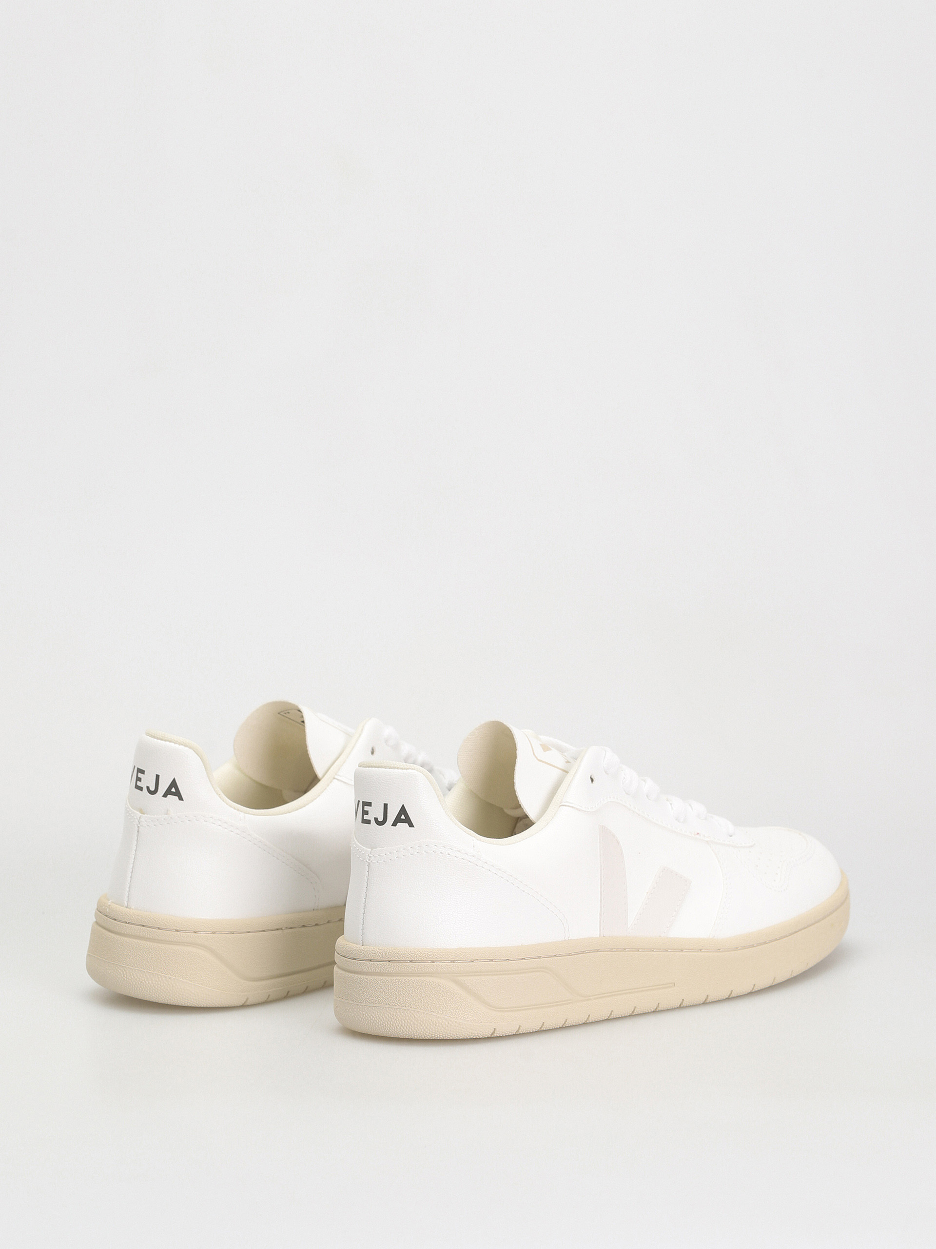 Veja V-10 Cipők (full white)