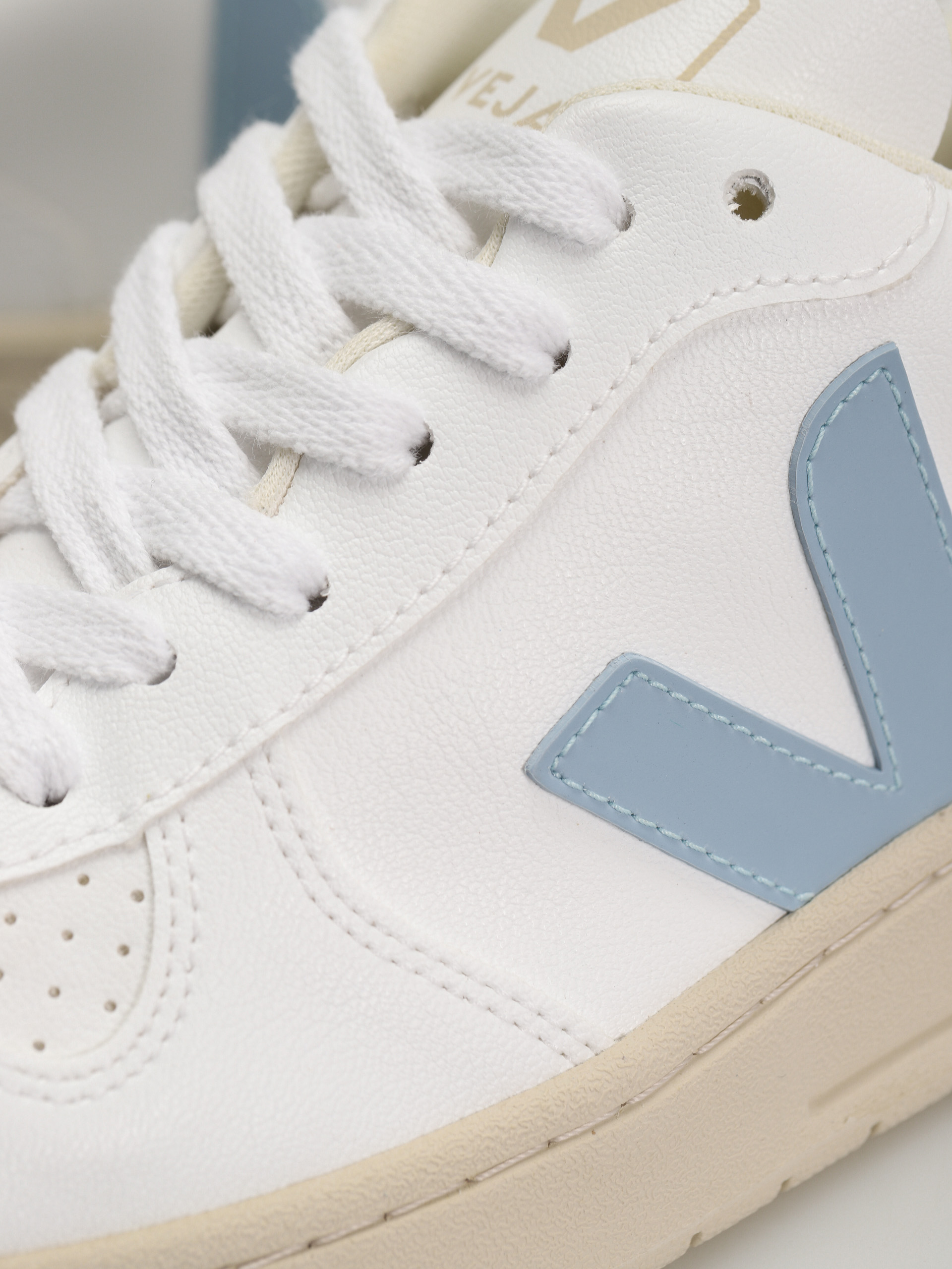 Veja V-10 Cipők Wmn (white steel nautico)