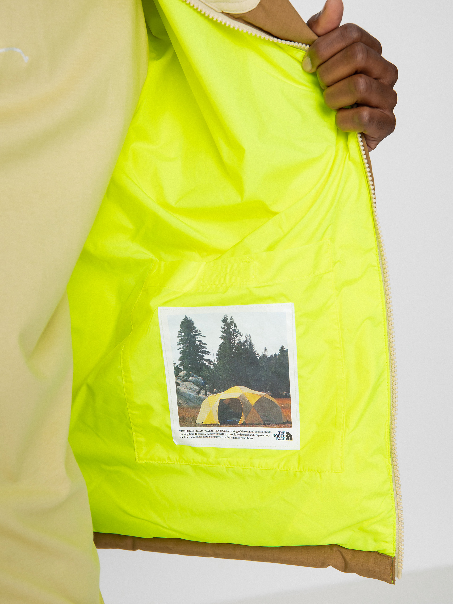 The North Face 92 Low-Fi Hi-Tek Nuptse Dzseki (utility brown/gravel)