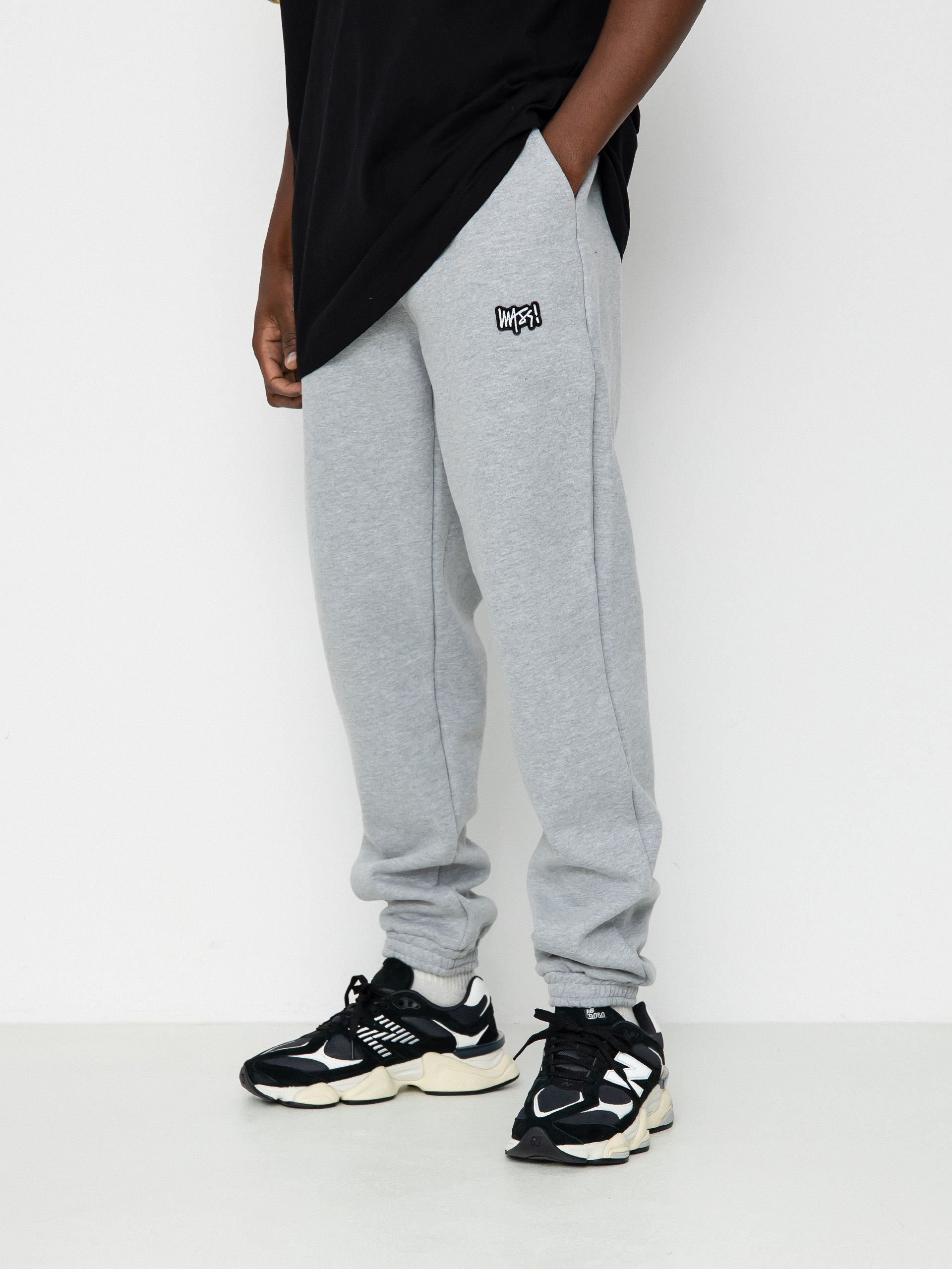 MassDnm Signature Patch Sweatpants Kisnadrág (heather grey)