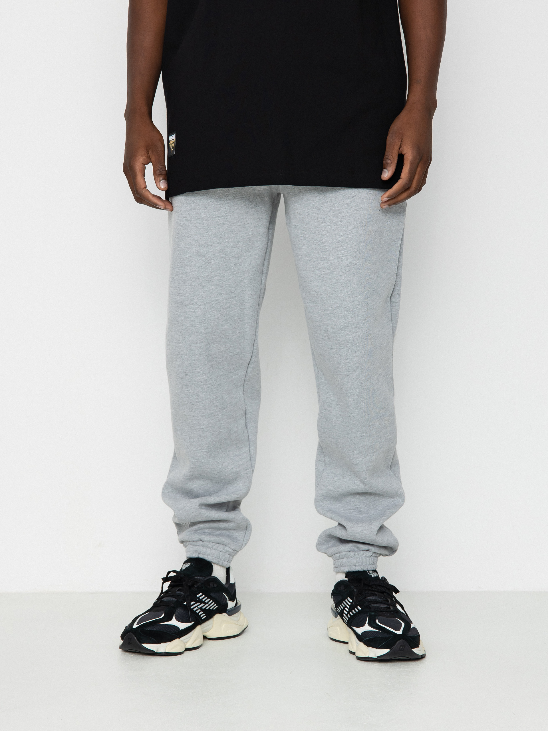 MassDnm Signature Patch Sweatpants Kisnadrág (heather grey)