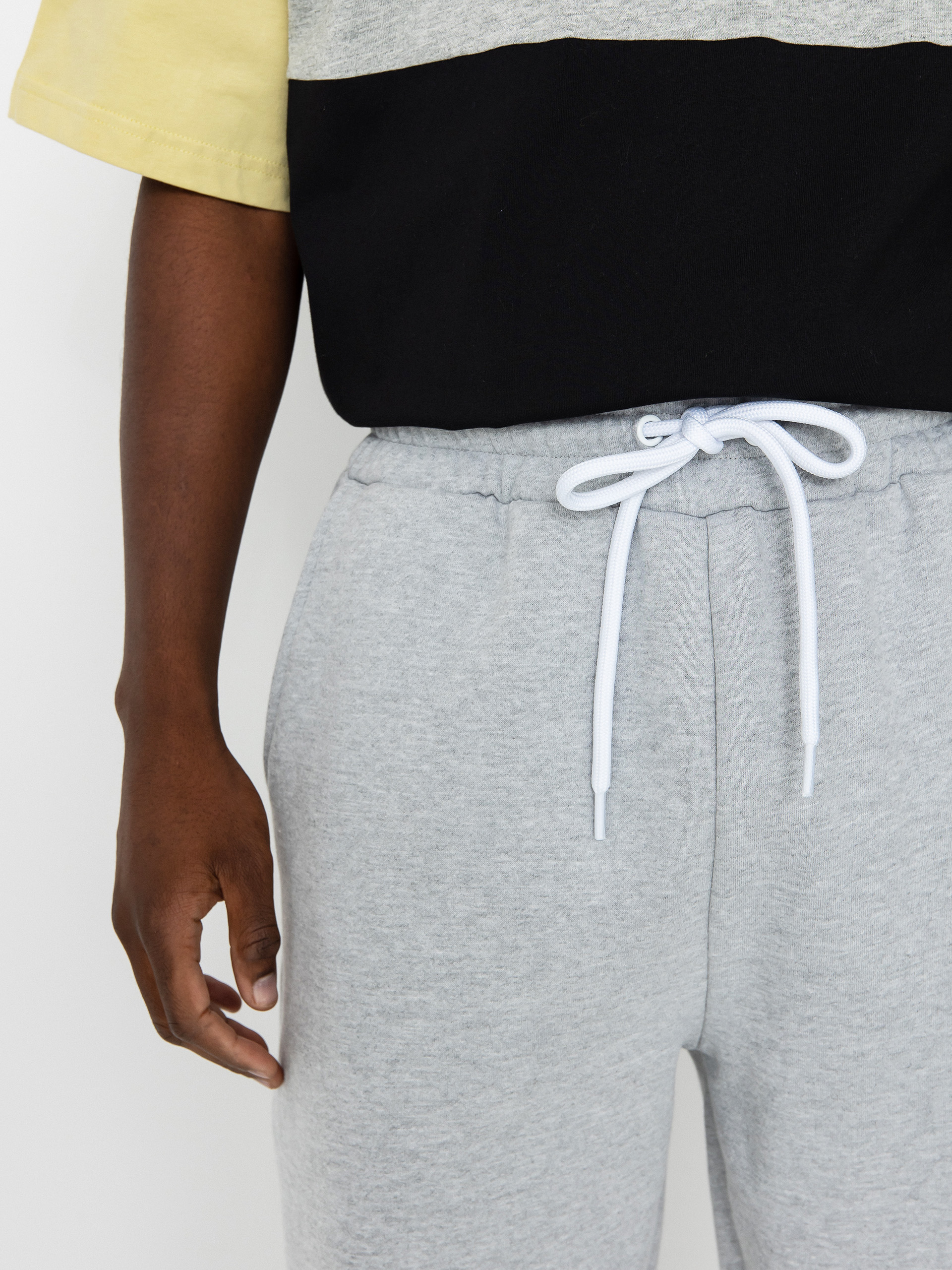 MassDnm Signature Patch Sweatpants Kisnadrág (heather grey)
