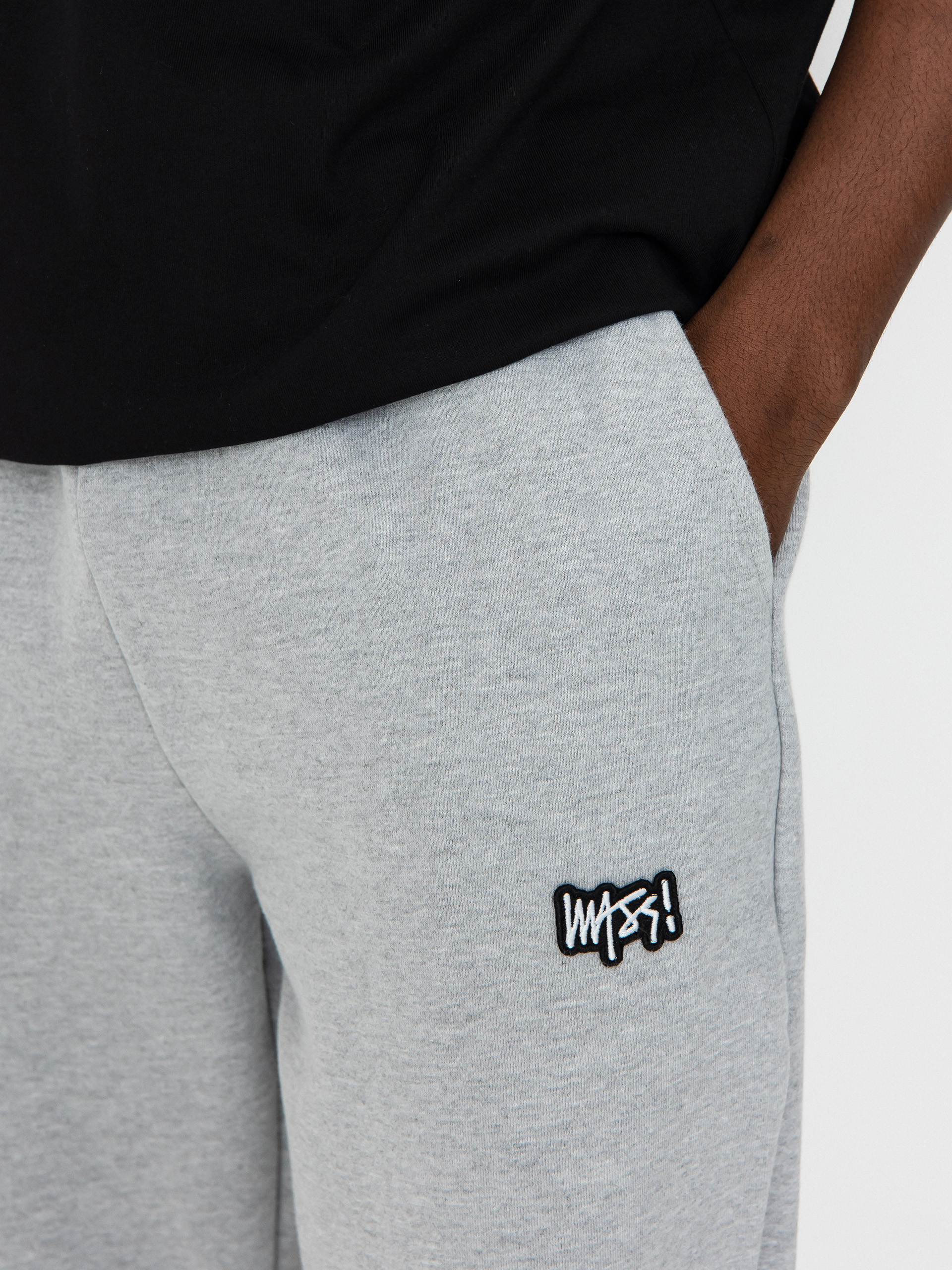 MassDnm Signature Patch Sweatpants Kisnadrág (heather grey)