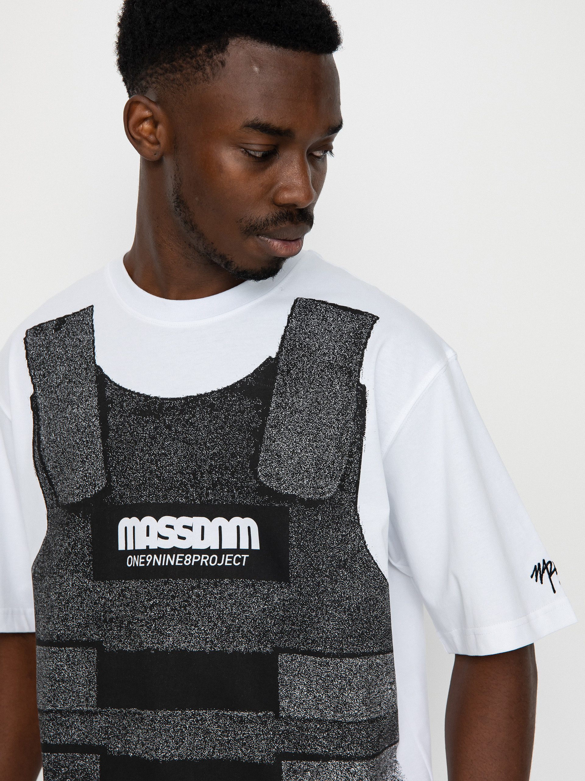 MassDnm Bulletproof Póló (white)