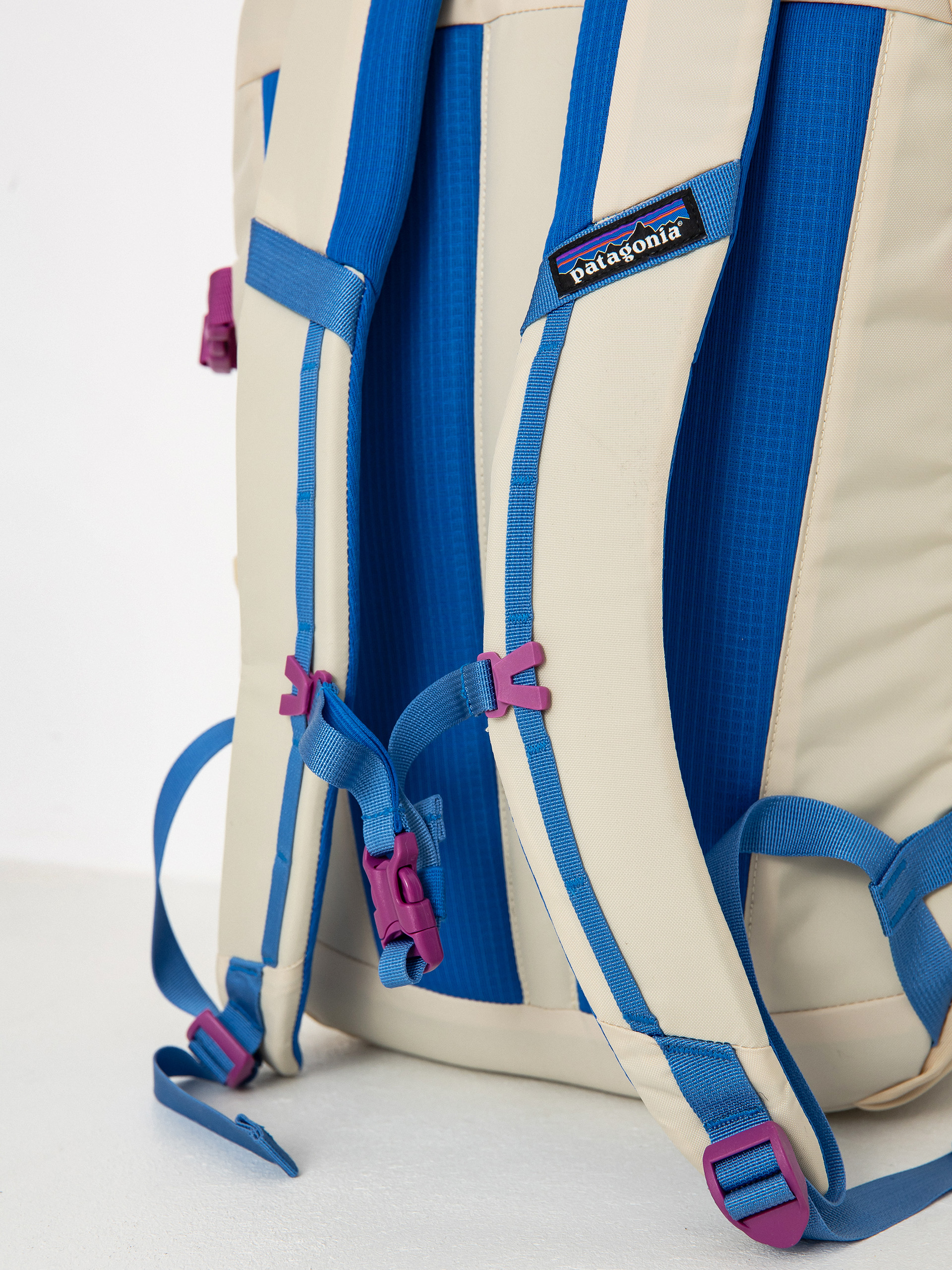 Patagonia Refugio Day Pack 26L Hátizsák (husk tan)