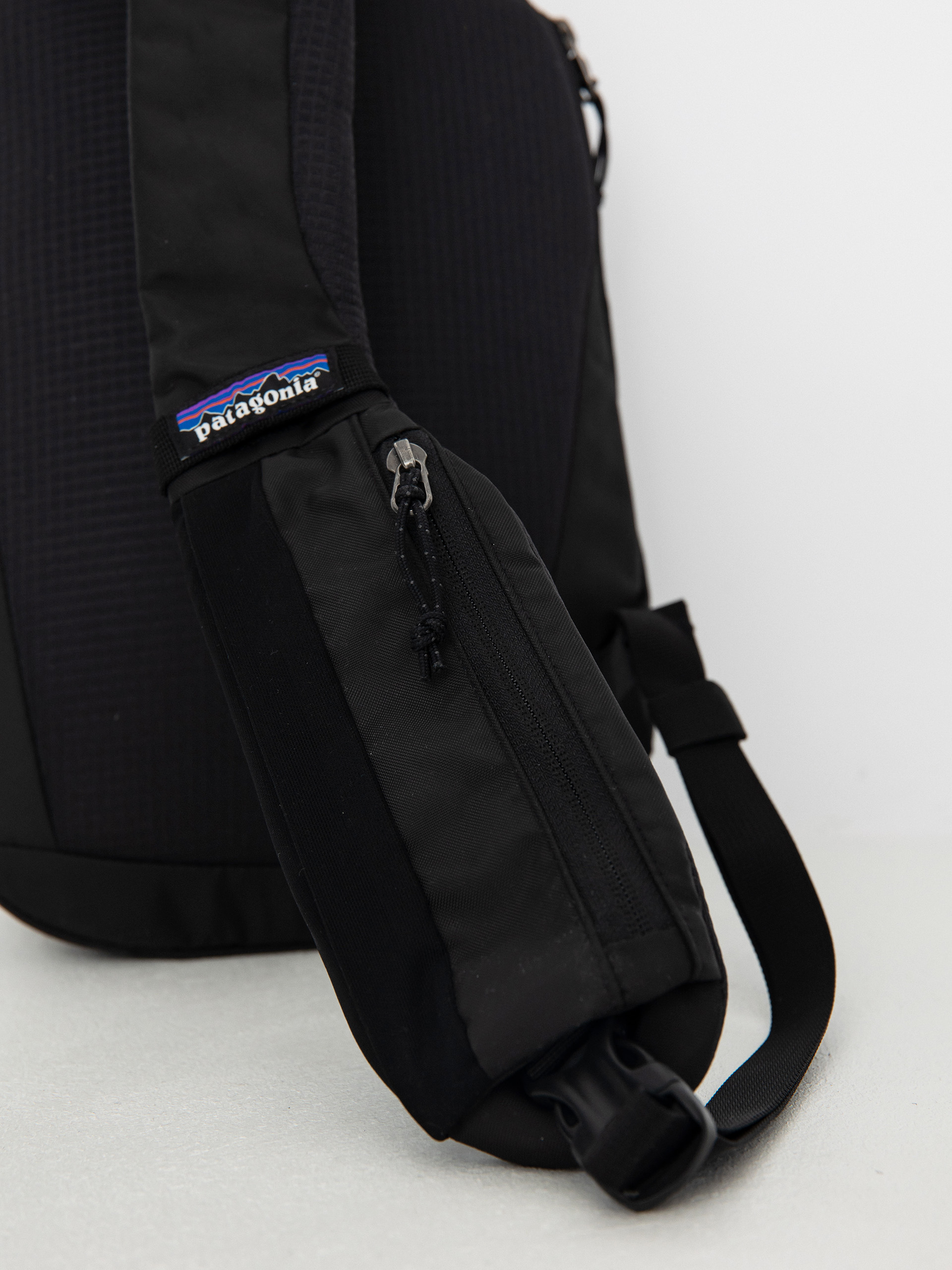 Patagonia Atom Sling 8L Hátizsák (black)